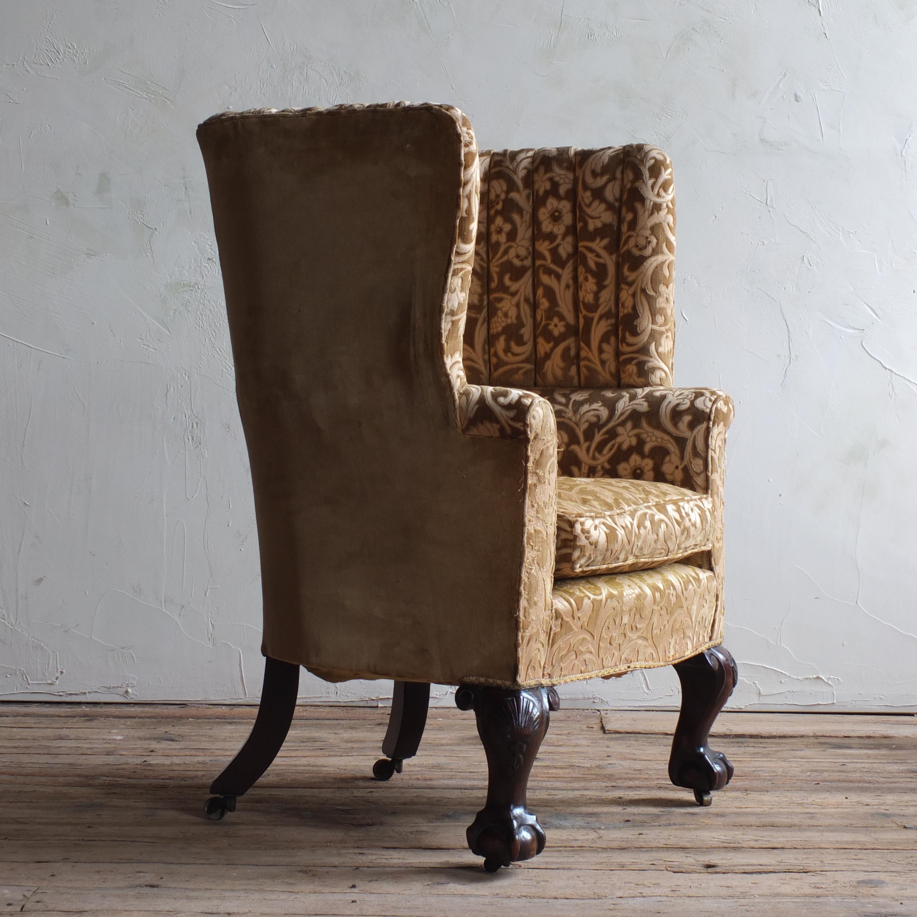 early 19th century Barrel back armchair In Good Condition In Batley, GB