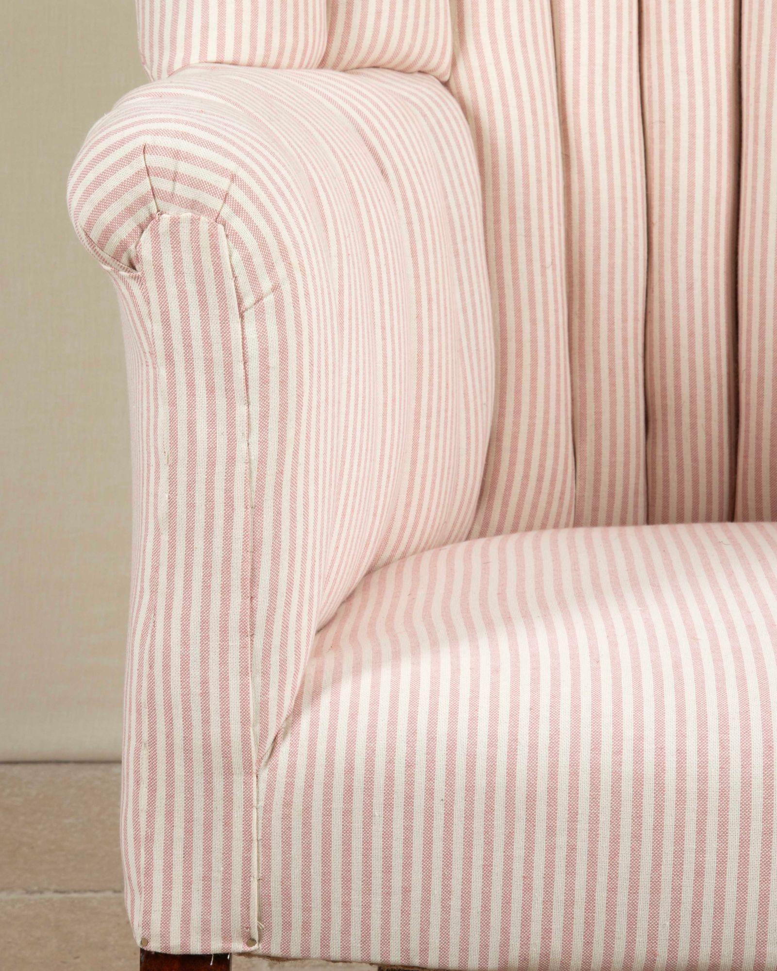 Sillón con respaldo de barril de principios del siglo XIX en venta 2