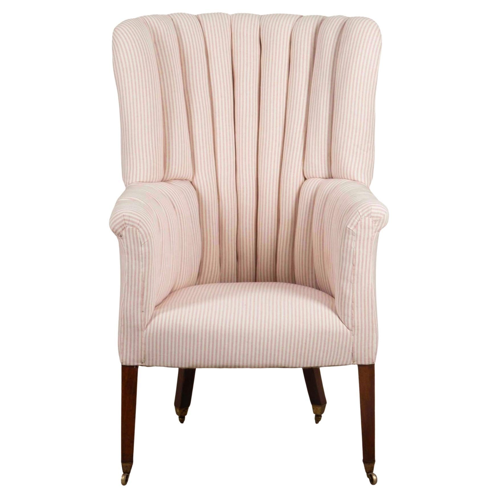 Sillón con respaldo de barril de principios del siglo XIX en venta