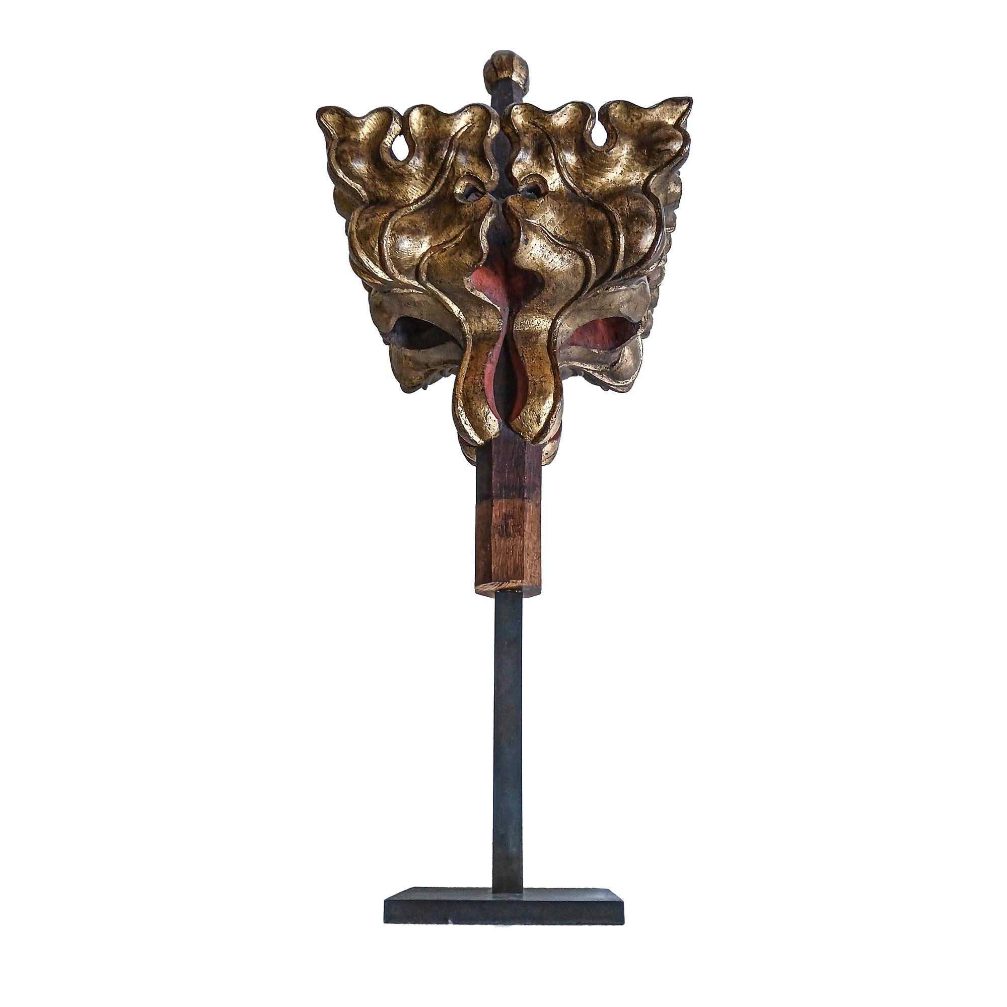 Belgischer Giltwood-Finial aus dem frühen 19. Jahrhundert, auf Stand im Angebot 4
