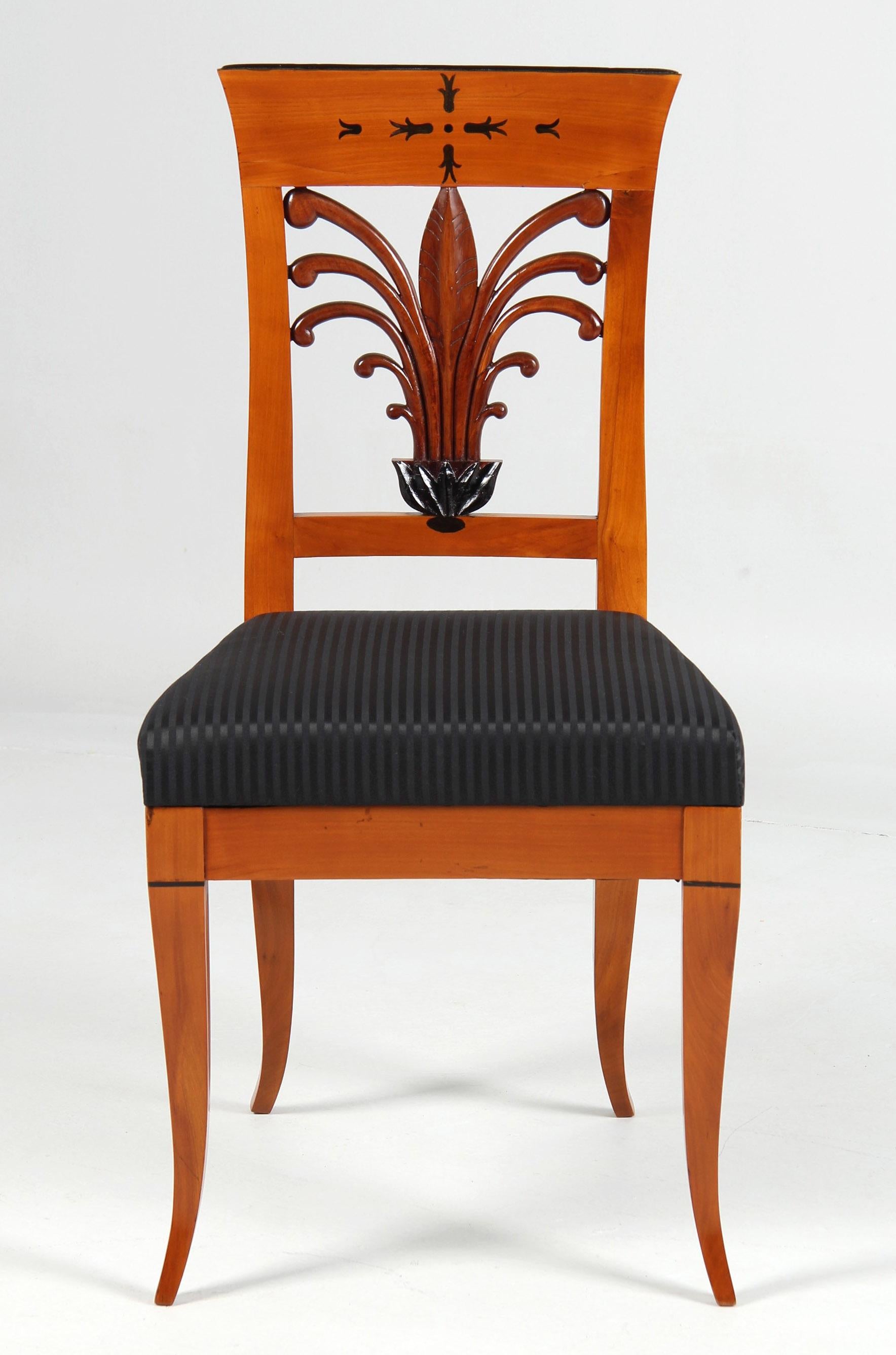 Biedermeier Chair

South Germany
Cherry
early 19th century

Dimensions: H x W x D: 97 x 49 x 50 cm Seat height: 49 cm

Description:
Beautifully shaped chair, made of solid cherry in the early Bavarian Biedermeier style around 1800-1810.

The sabre