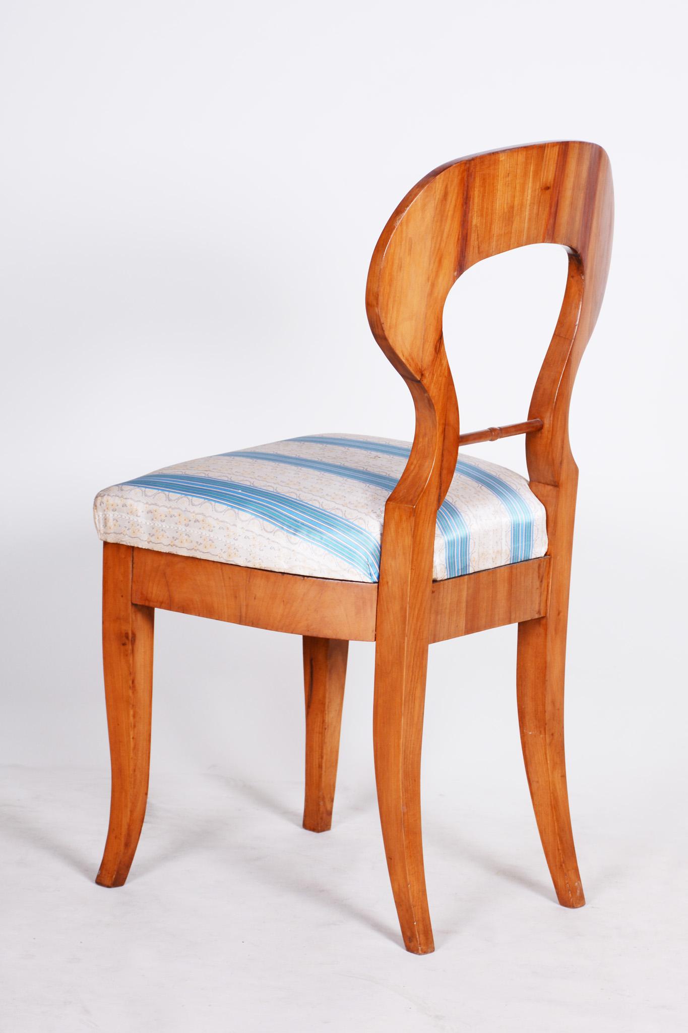 Early 19th Century Biedermeier Cherry-Tree Austrian Side Chair, 1820s For Sale 1