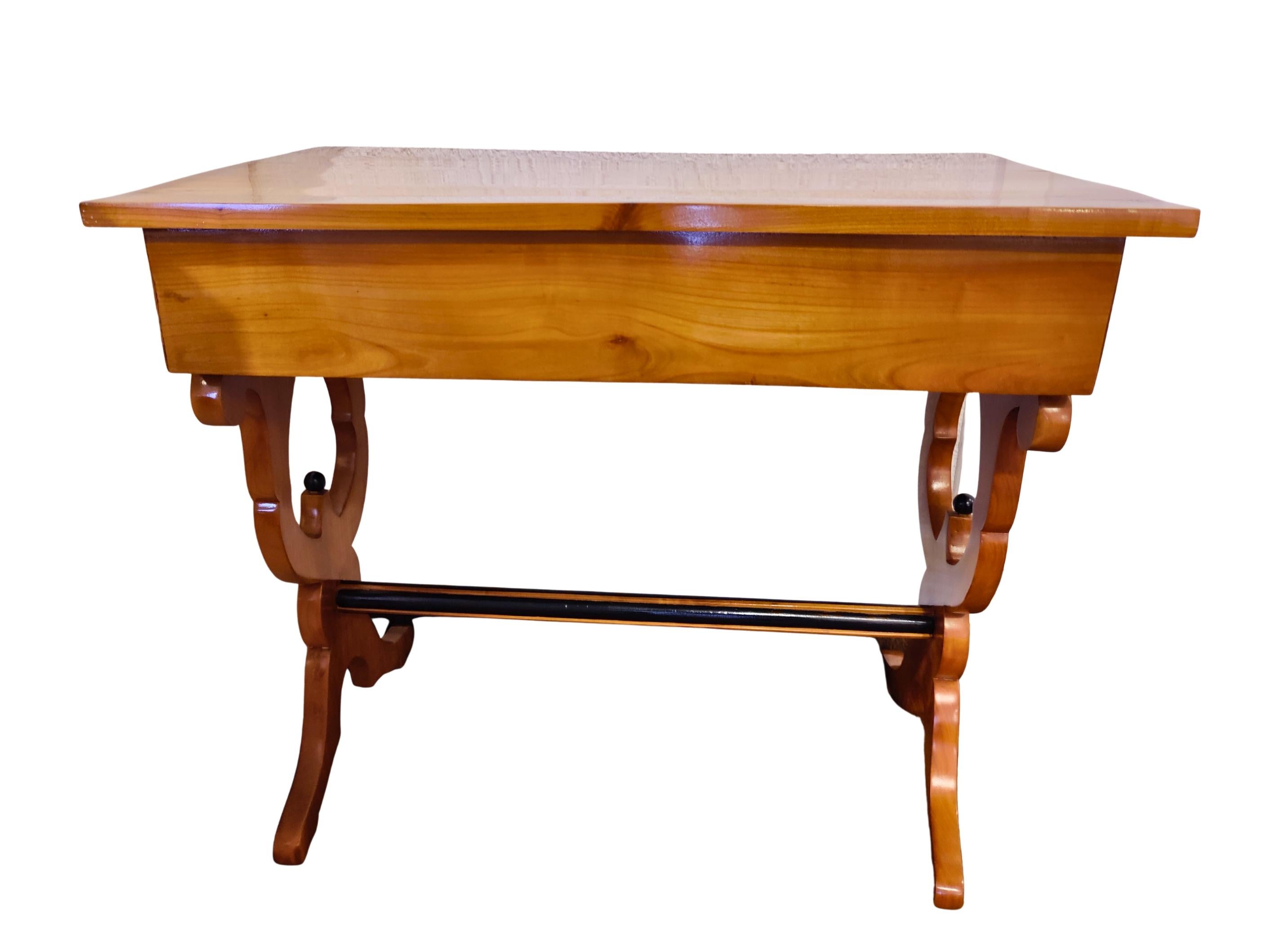 Polished Early 19th Century Biedermeier Cherrywood Ladies Desk, Germany For Sale
