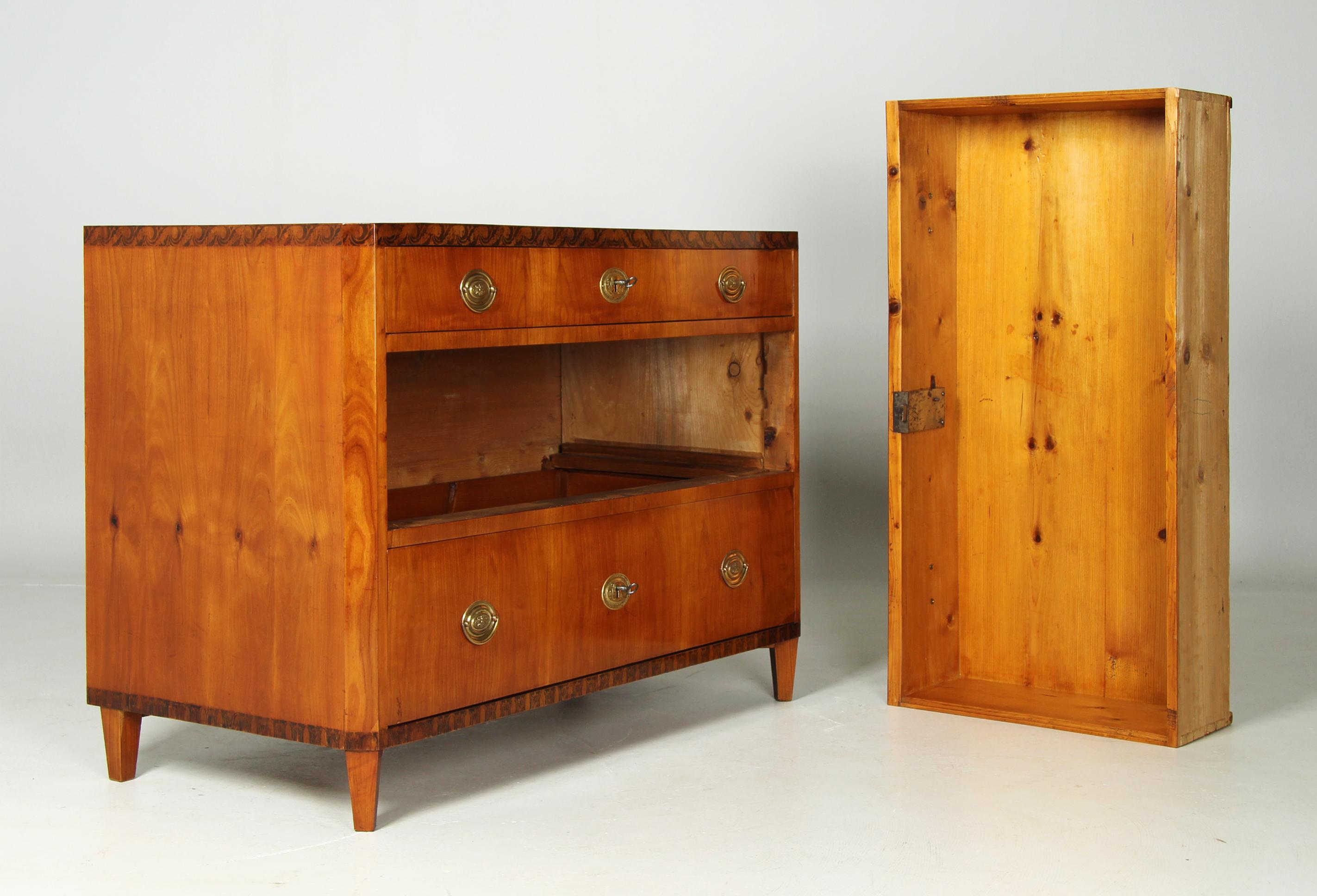 Cassettiera Biedermeier dell'inizio del XIX secolo, ciliegio, Monaco di Baviera 1815 circa in vendita 2