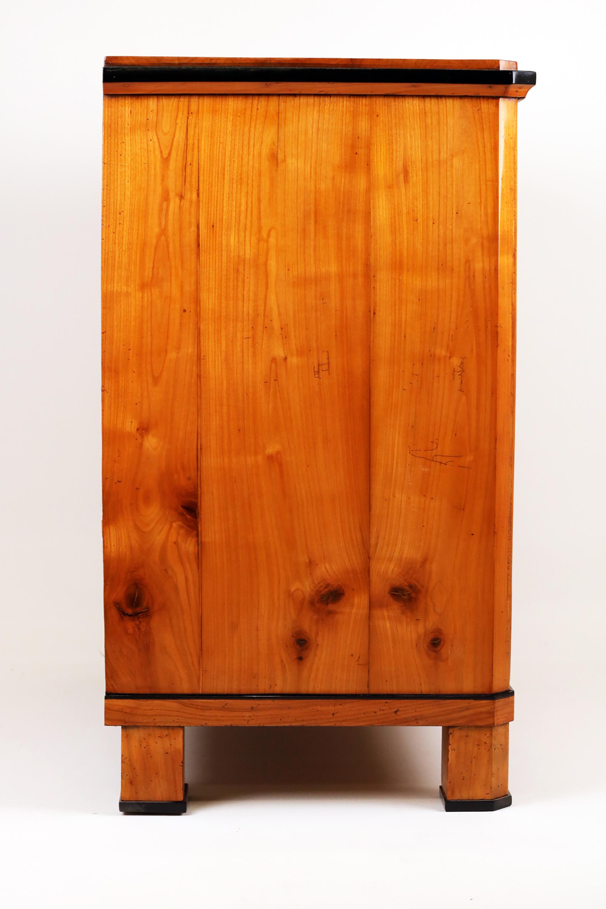 Early 19th Century Biedermeier, Chest of Drawers Cherrywood For Sale 3