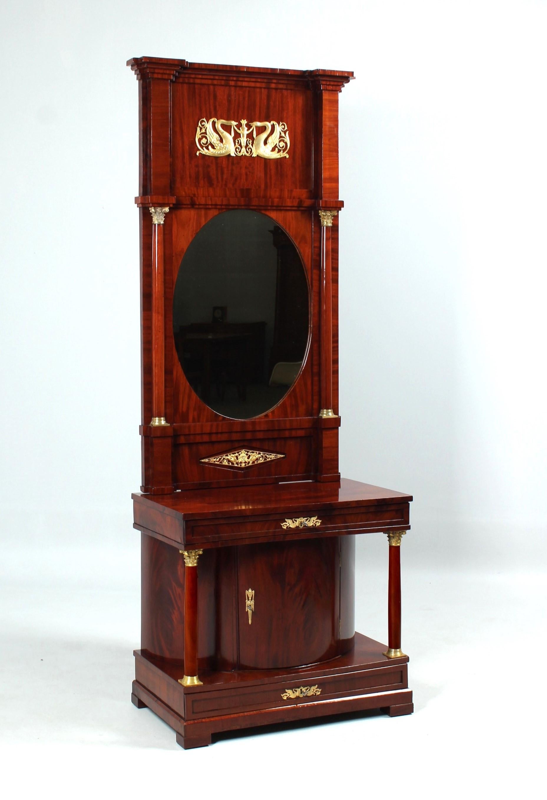 Biedermeier- oder Empire-Demi-Lune-Konsole mit Spiegel aus dem frühen 19. Jahrhundert im Angebot 3