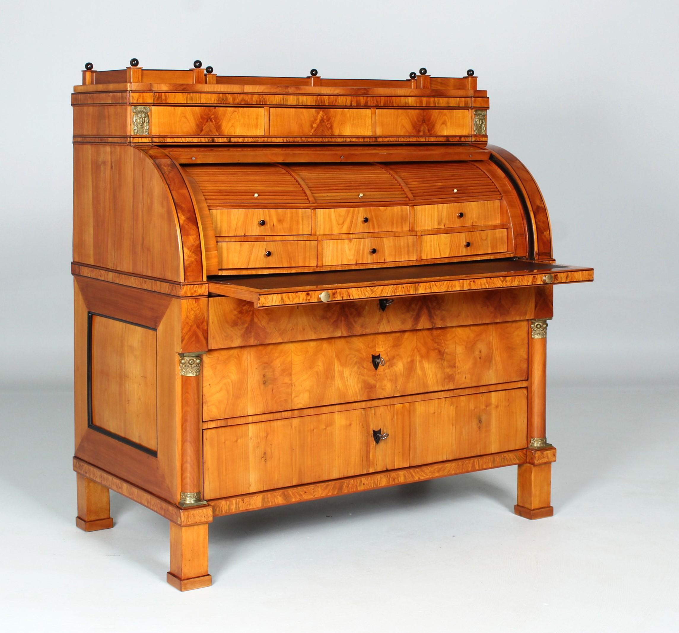 Early 19th Century Biedermeier Secretary with Hidden Mechanism, circa 1815 7