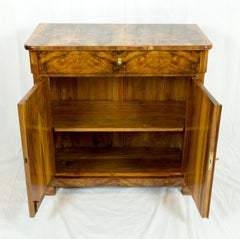 Early 19th Century Biedermeier Walnut Half Cabinet