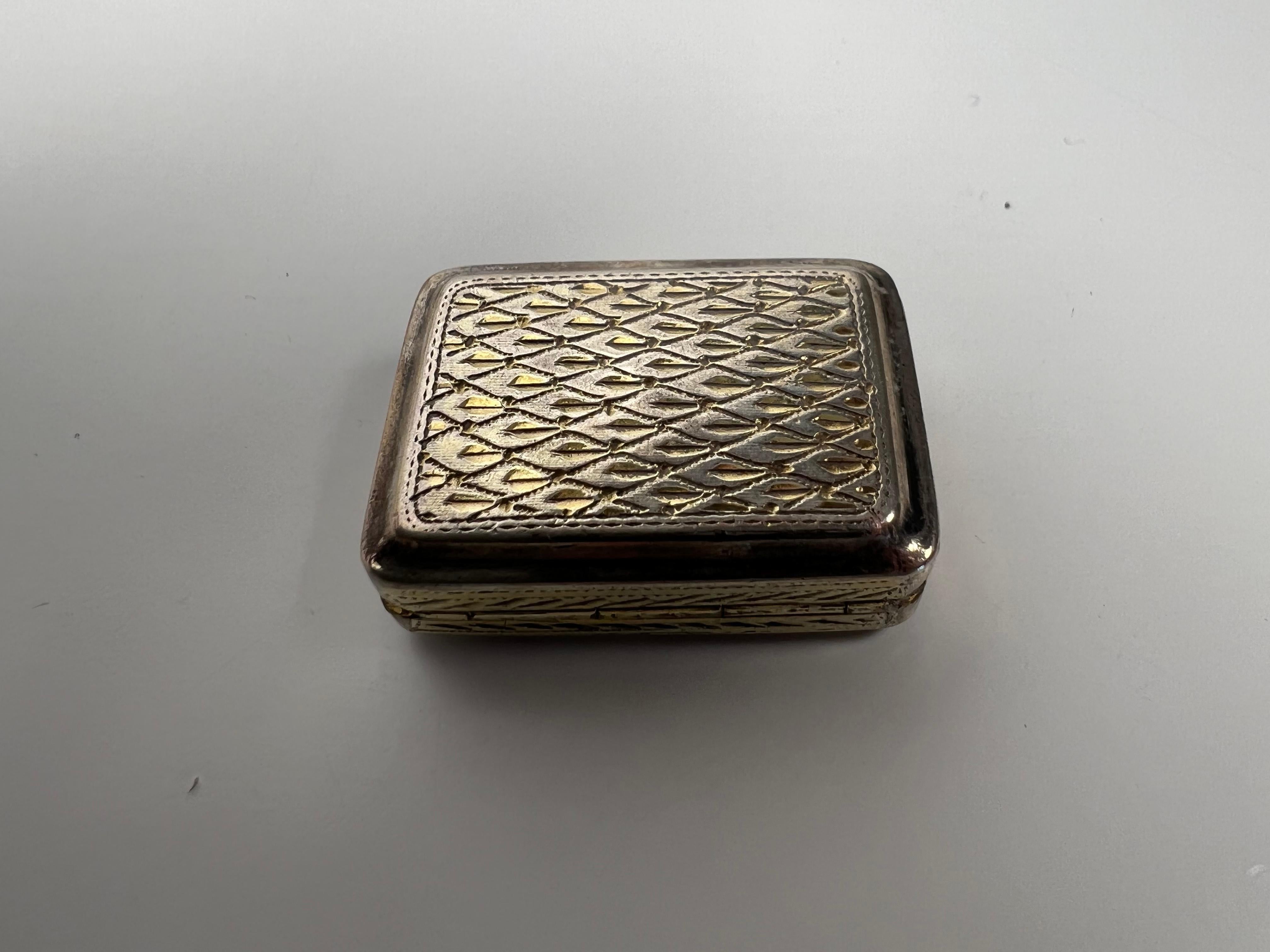 Early 19th Century Birmingham England Antique Sterling Silver Vinaigrette For Sale 1
