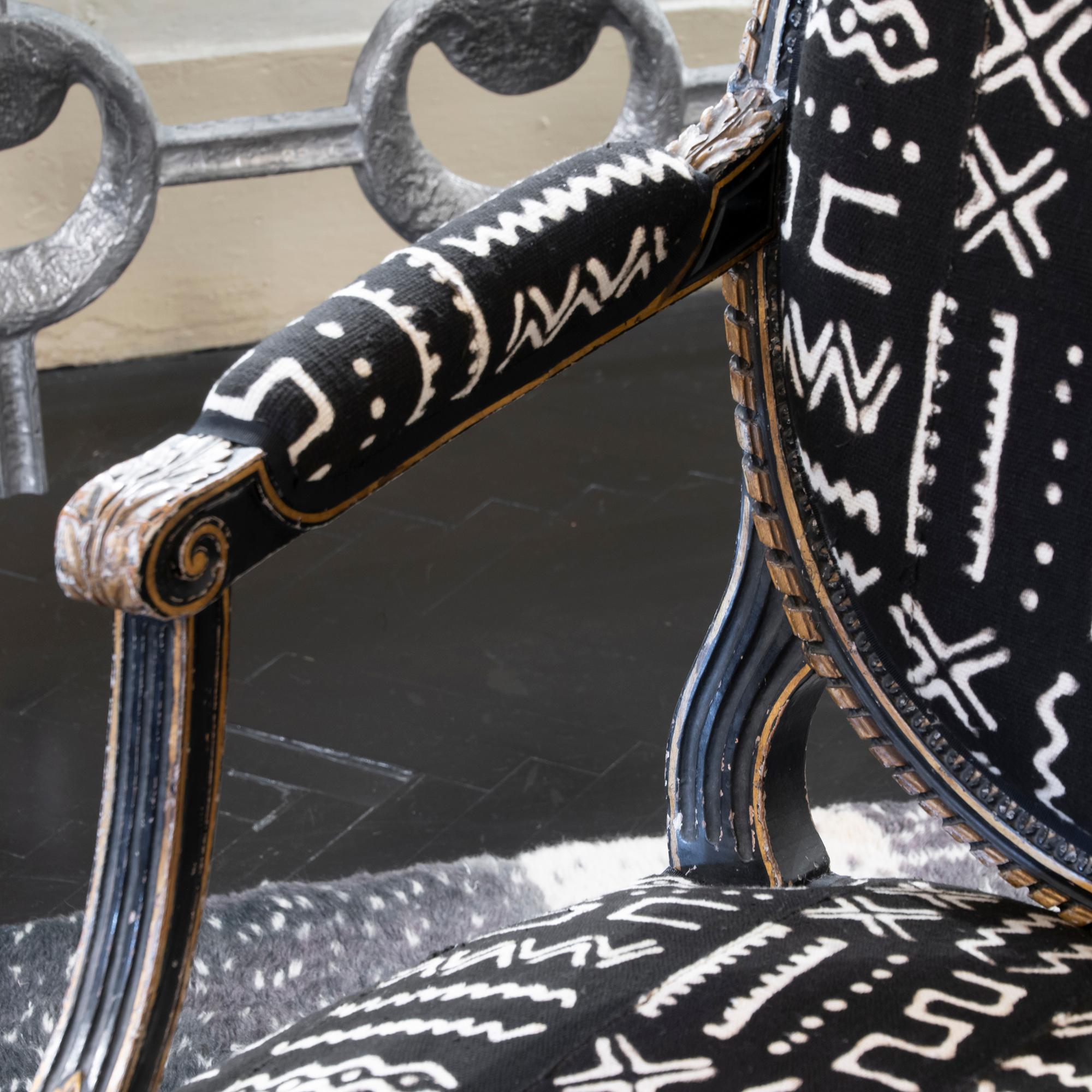 Early 19th Century Black and Gilded Armchair Black and White Ethnic Fabric 2