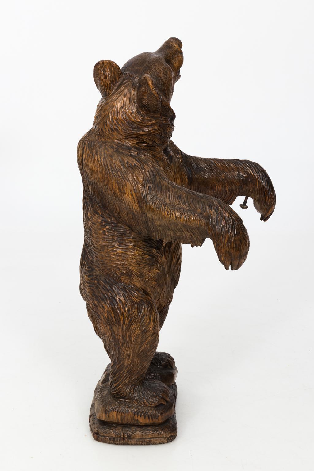 Early 19th Century Black Forest Carved Bear with Basket 5