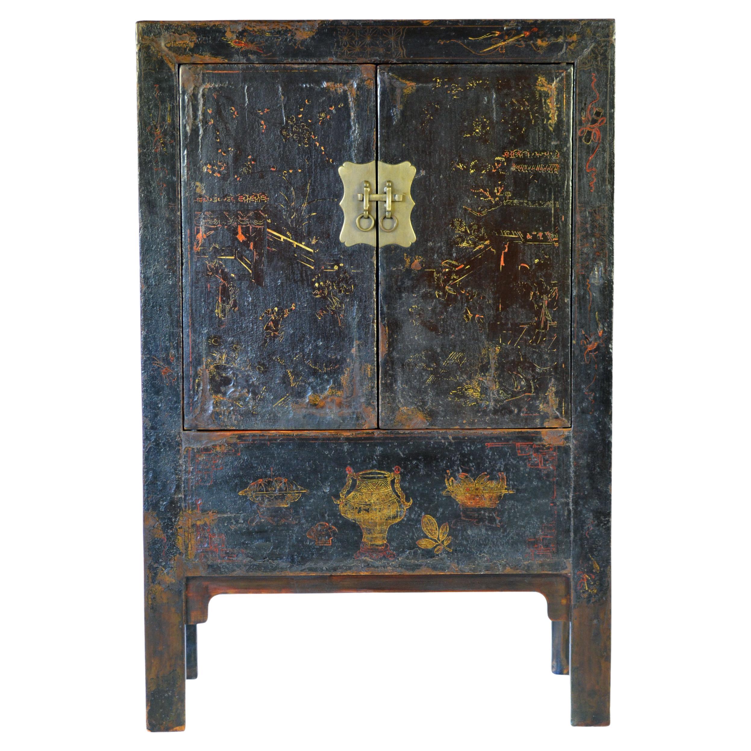 Early 19th Century Black Lacquer Cabinet For Sale