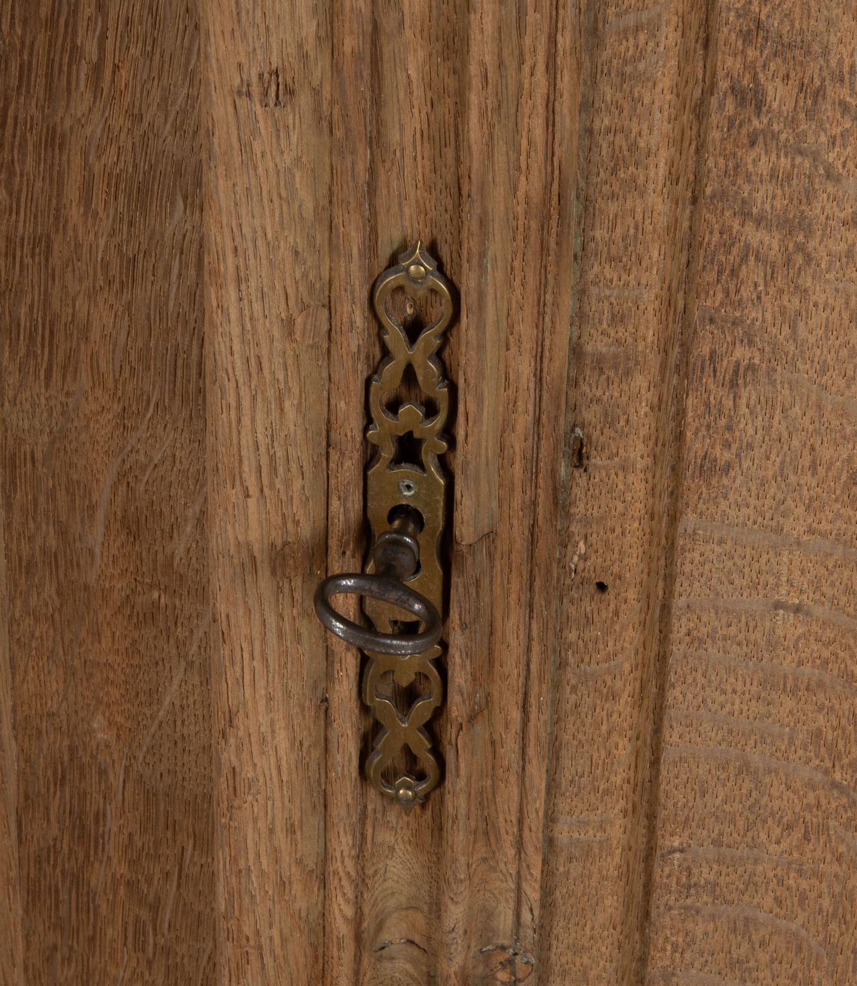 Francese Credenza in Oak sbiancato dei primi del XIX secolo in vendita