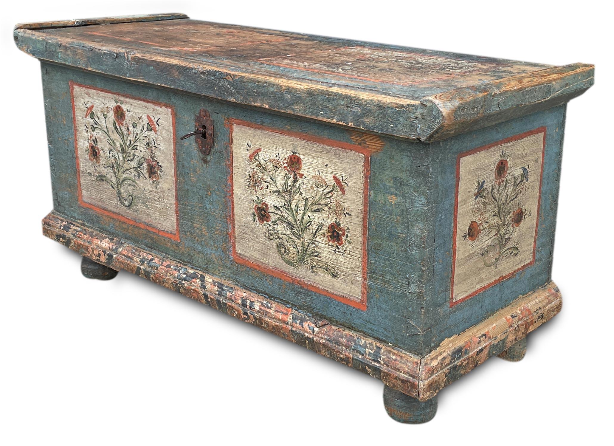 Early 19th Century Blu Floral Painted Blanket Chest 9