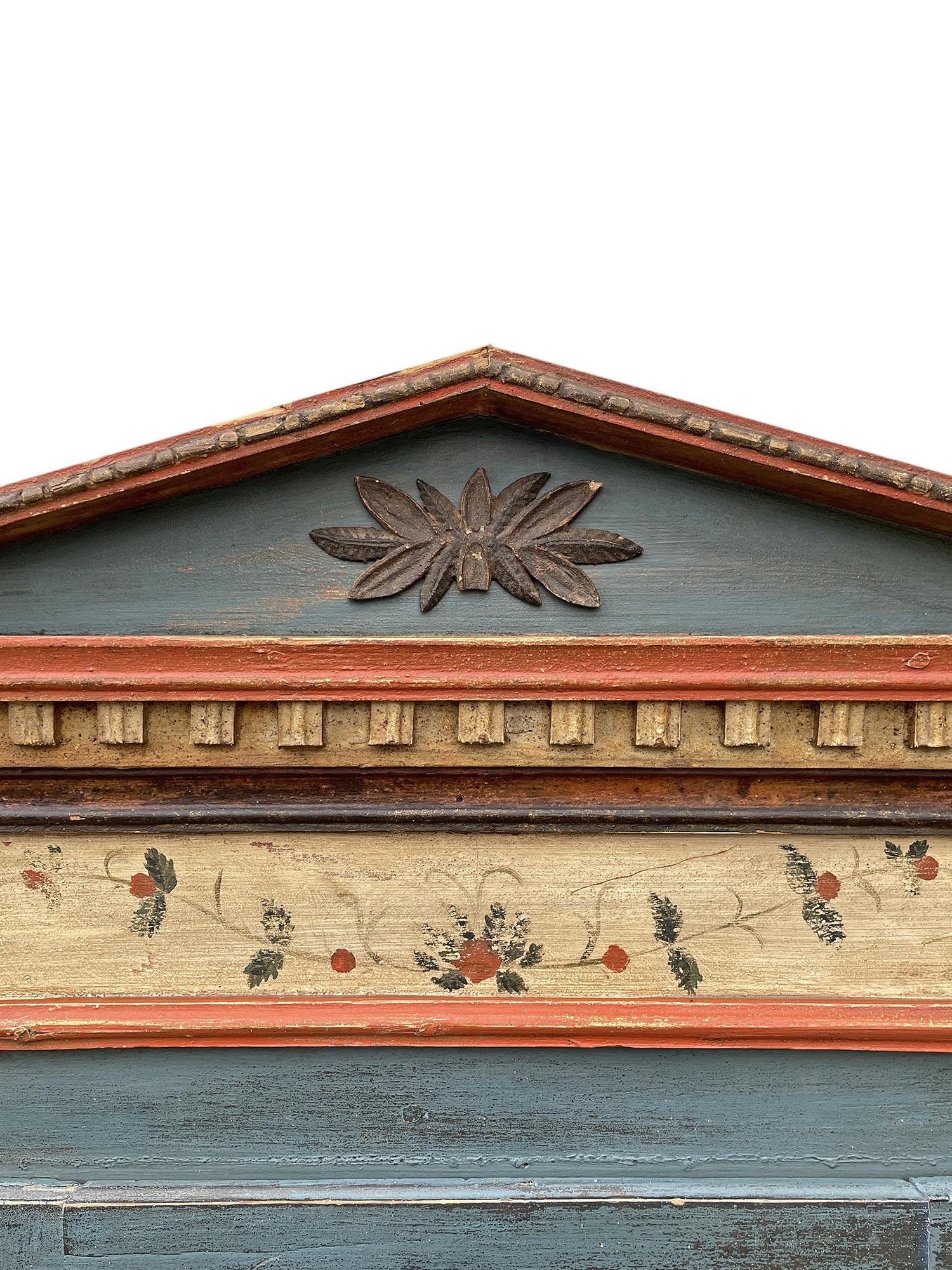 Early 19th Century Blu Floral Painted Cabinet with Tympanum 1