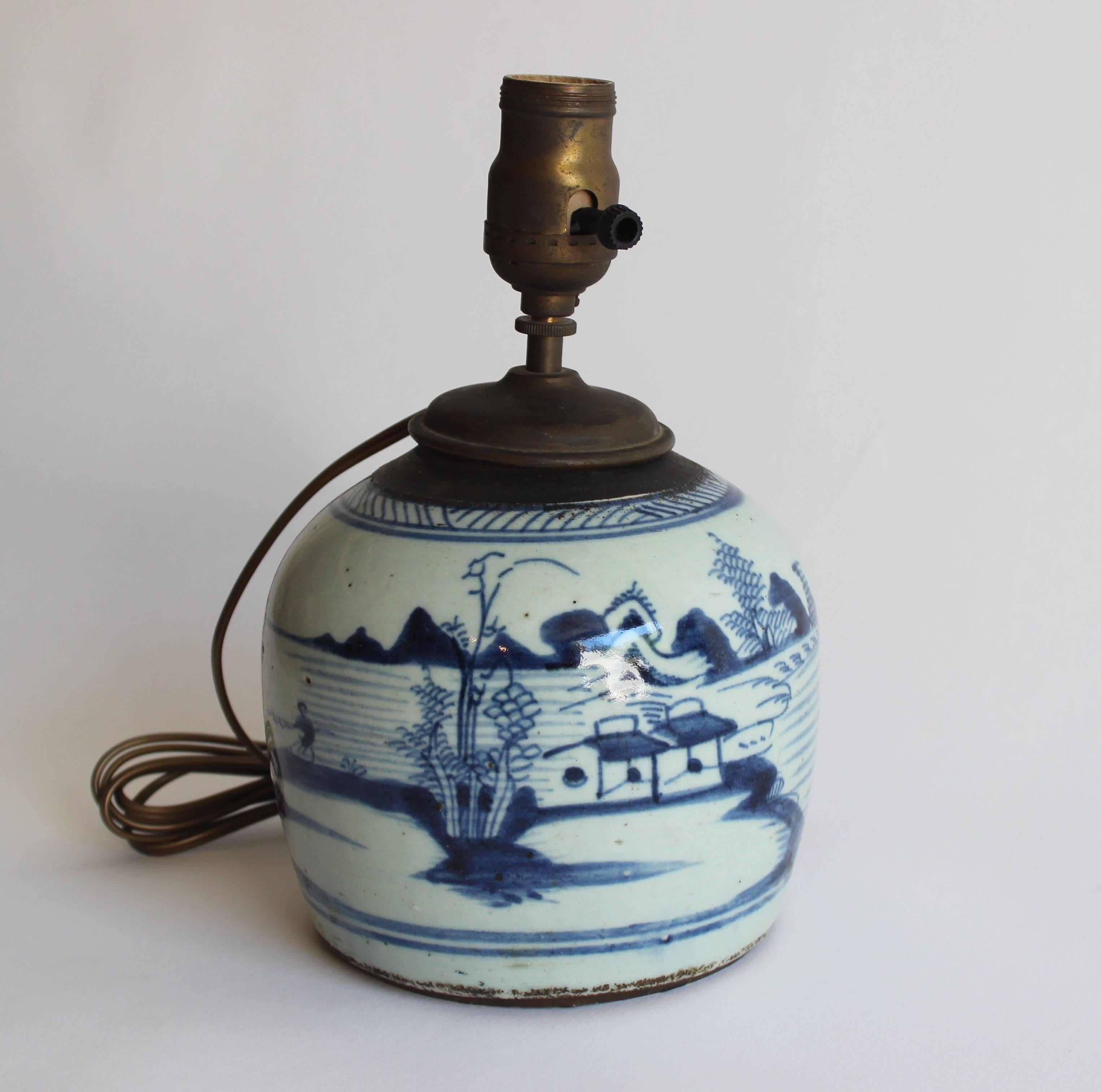 Chinese Early 19th Century Blue and White Canton Table Lamp
