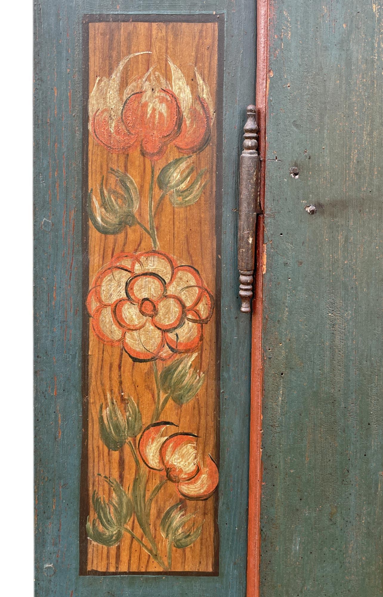 Early 19th Century Blue Floral Painted Wardrobe 3