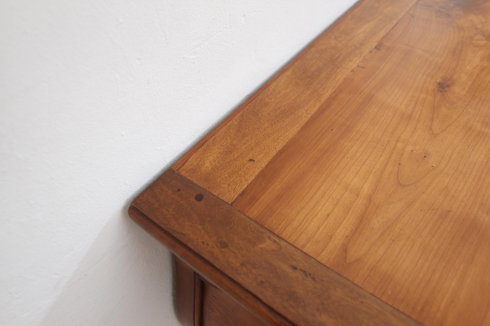 Cassettiera a bombe del primo Ottocento in vendita 5