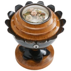 Antike Teedose aus Buchsbaumholz in Blumenform aus dem frühen 19. Jahrhundert, um 1820