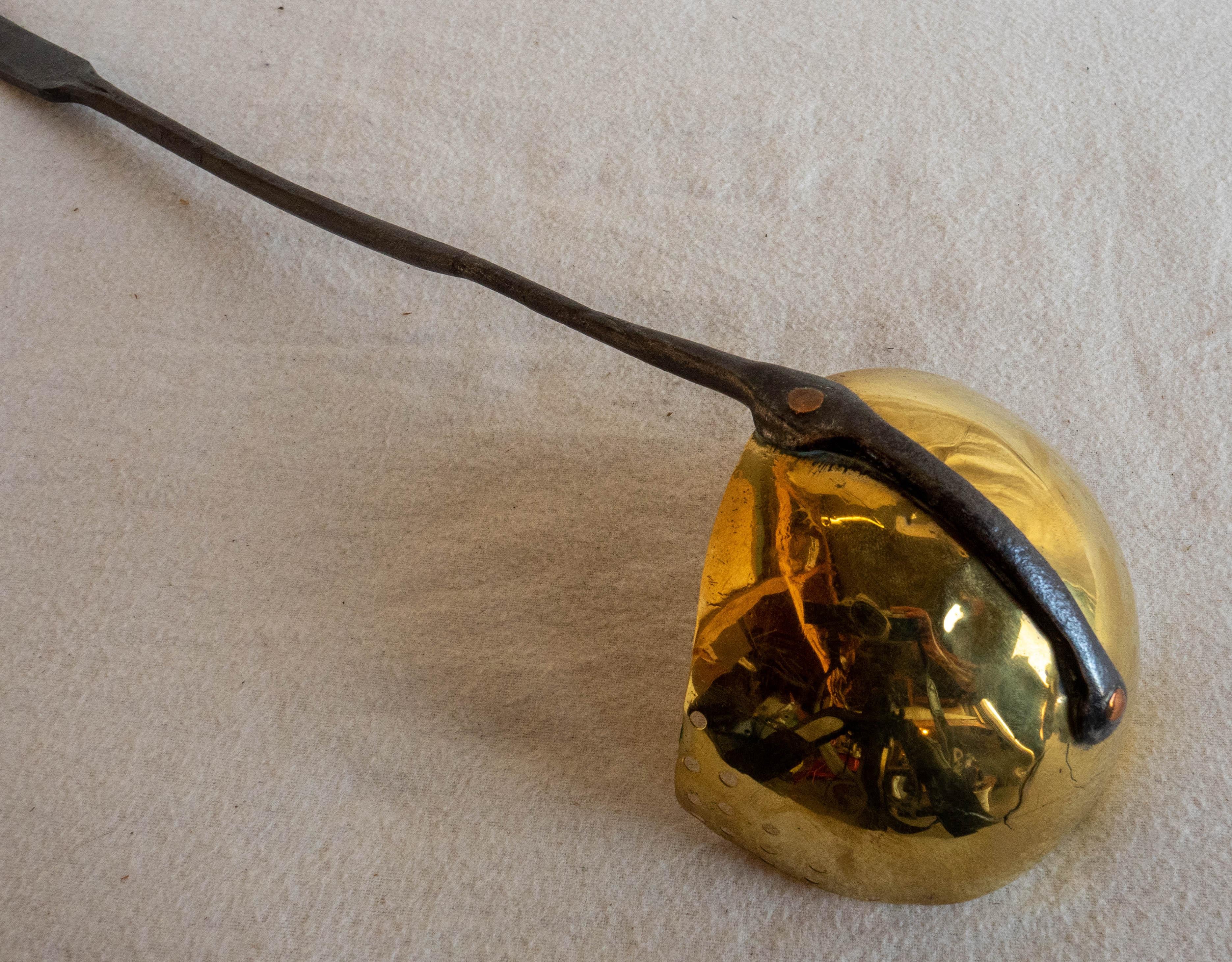 Early 19th Century Brass Ladle with Pierced Edge for Straining and Steel Handle For Sale 3