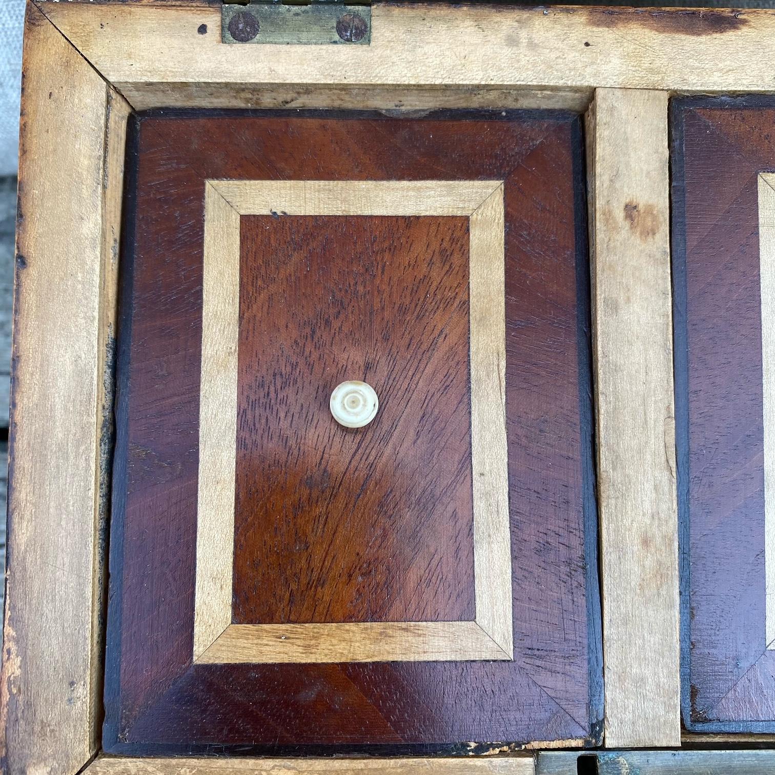 Early 19th Century British Georgian Inlaid Sarcophagus Tea Caddy 6
