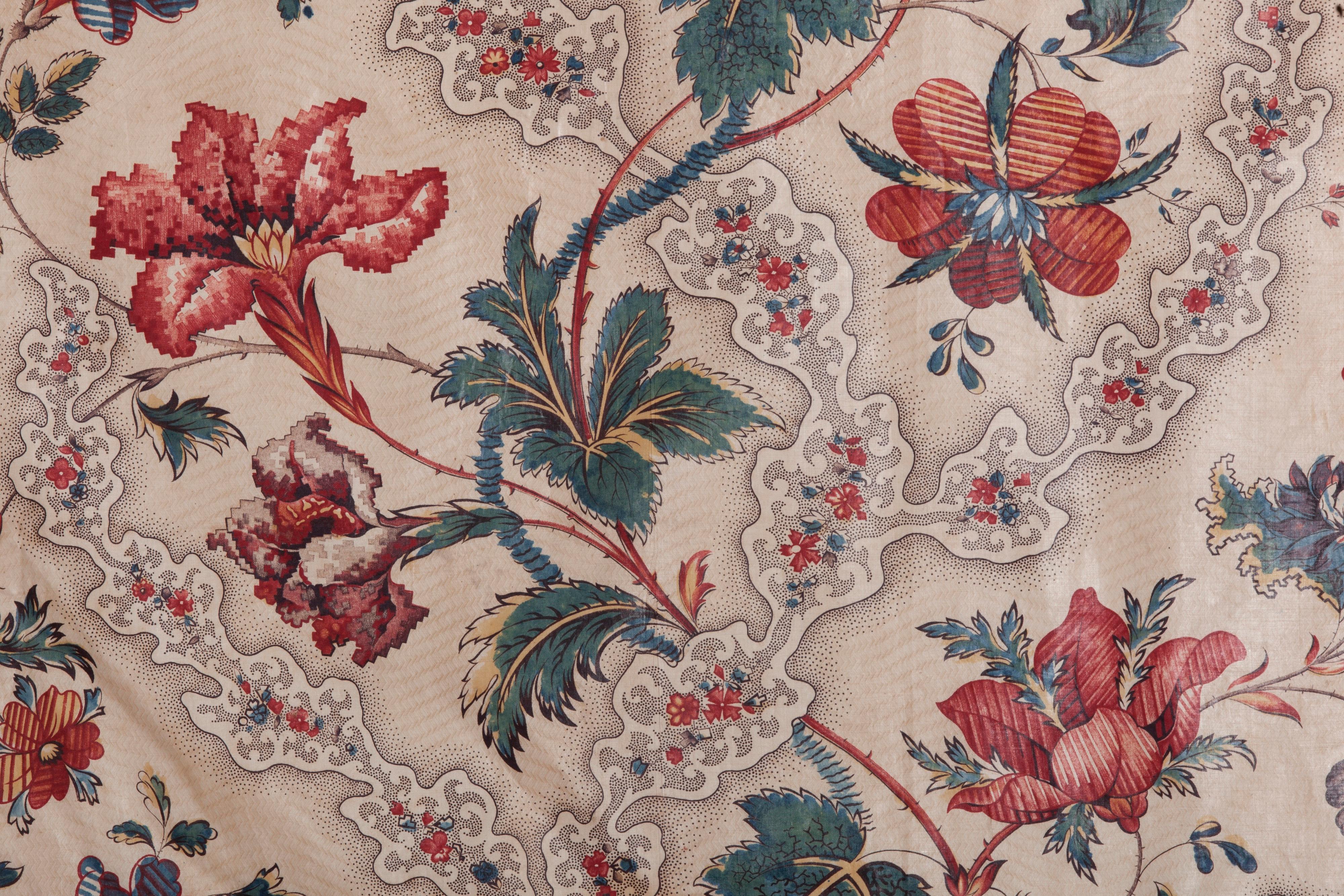 Beaux Arts Early 19th Century British Printed Chintz Cotton Textile For Sale
