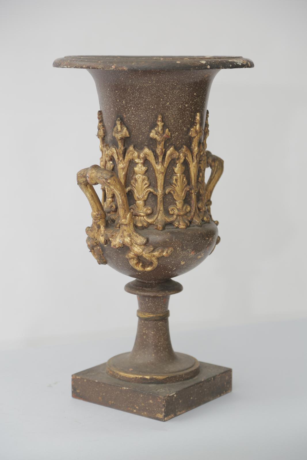 Neoclassical Early 19th Century Bronze Campana Urn For Sale