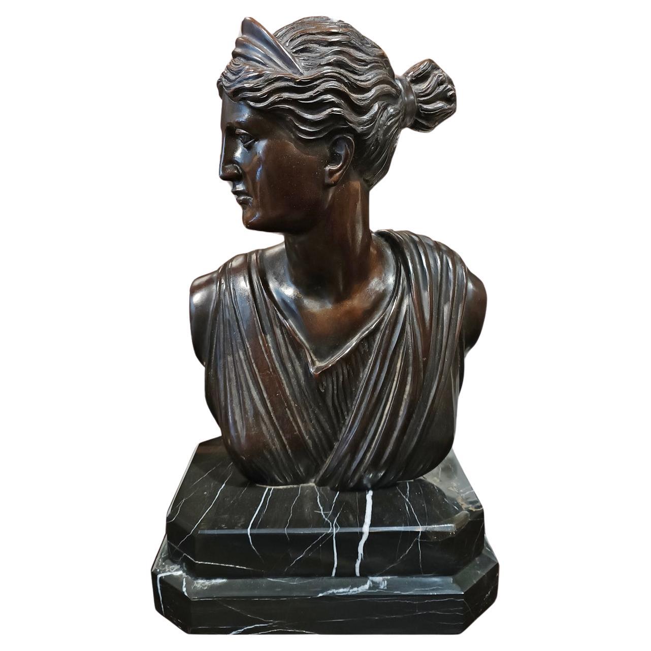 EARLY 19th CENTURY BRONZE DIANA'S BUST SCULPTURE For Sale