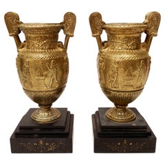 Paire d'urnes en bronze du Grand Tour de France du début du 19e siècle 