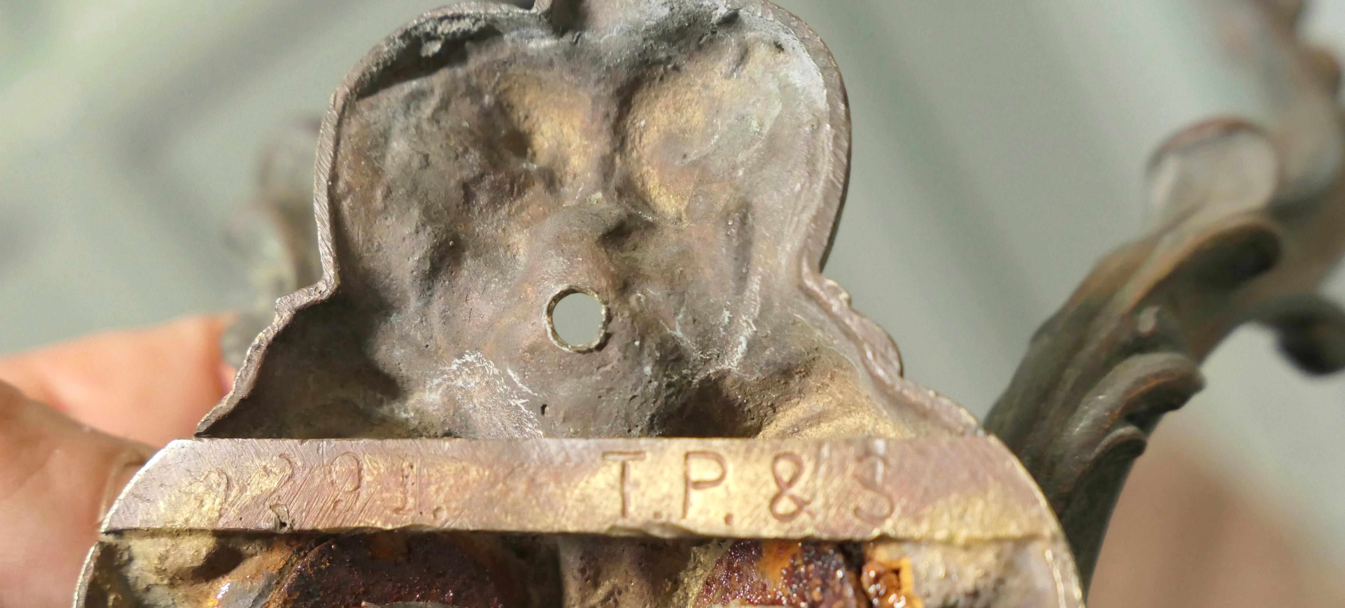 Early 19th Century Bronze Hat and Coat Hooks For Sale 3