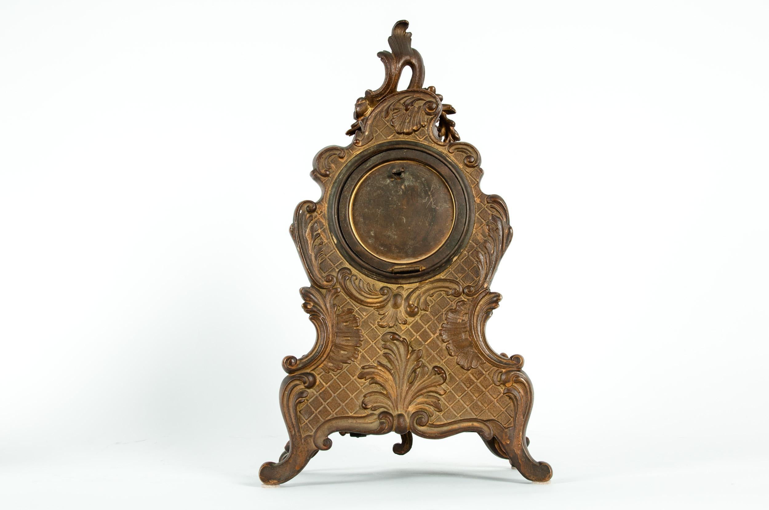 Early 19th Century Bronze Mounted / Porcelain Face Clock 3