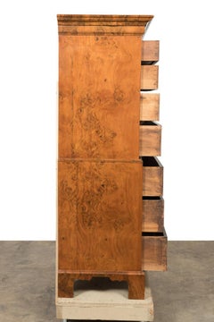 Early 19th Century Burled Walnut Veneer Chest on Chest