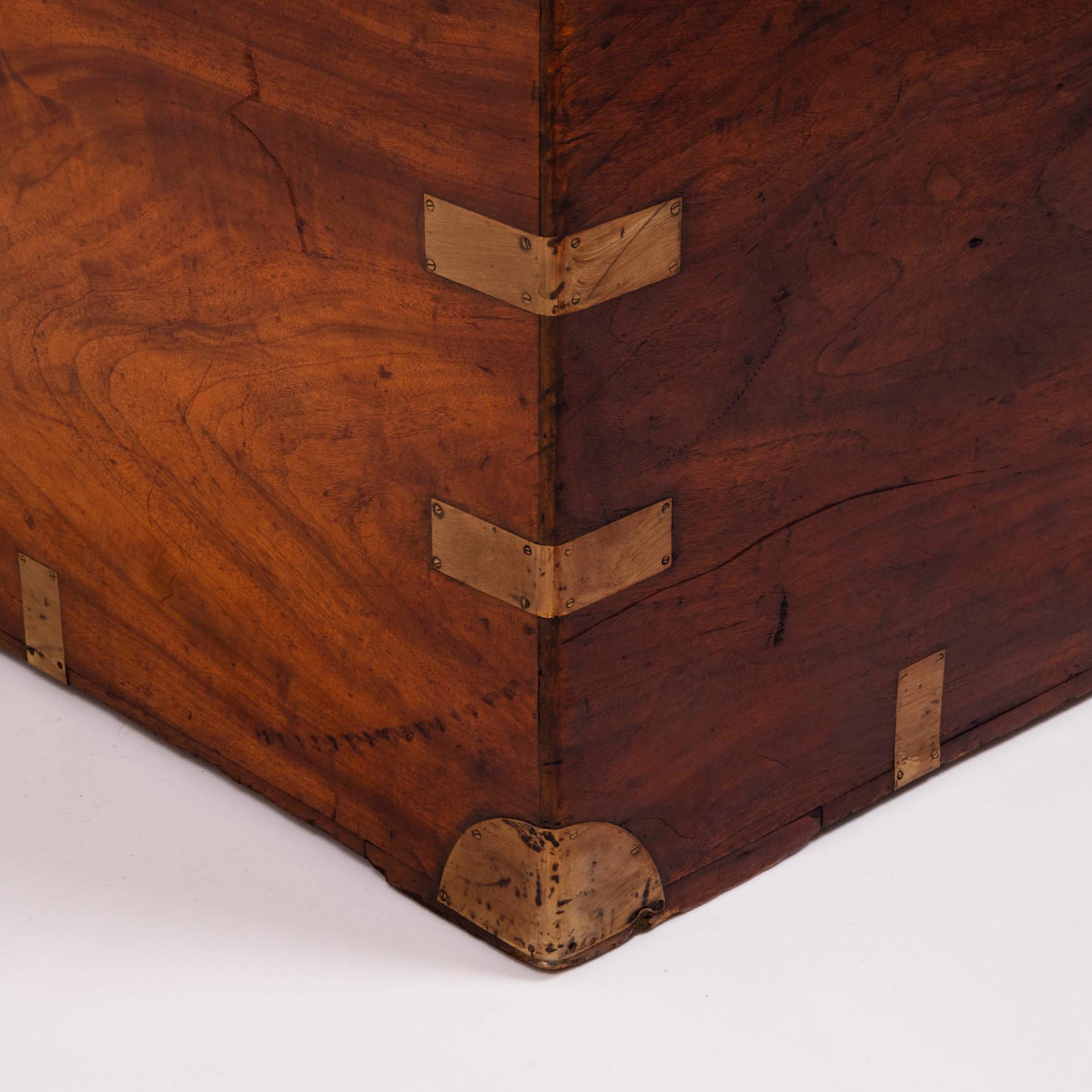 Late 19th Century Camphor Wooden Storage Chest, Hong Kong 3
