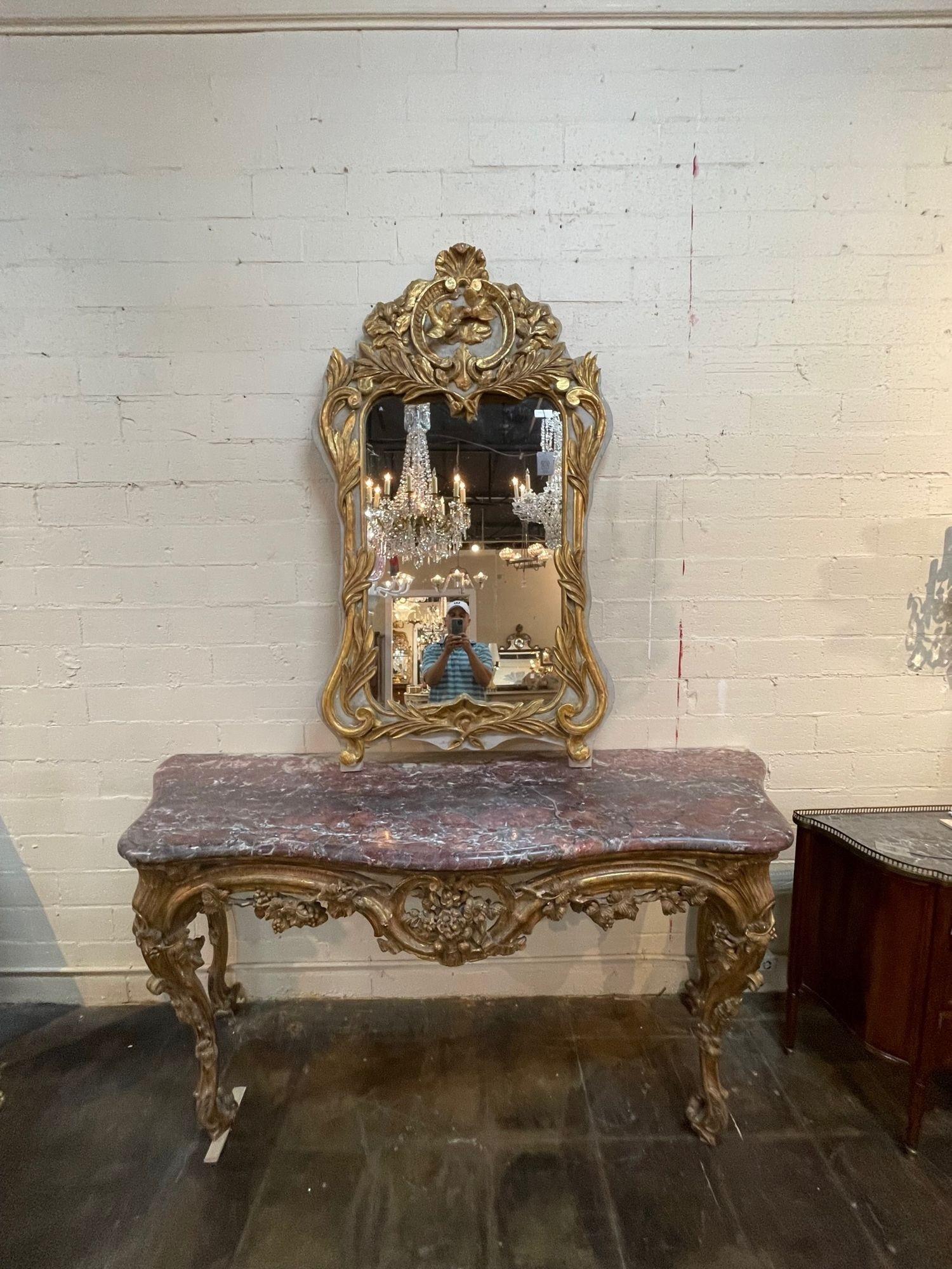 Italian Early 19th Century Carved and Giltwood Mirror For Sale