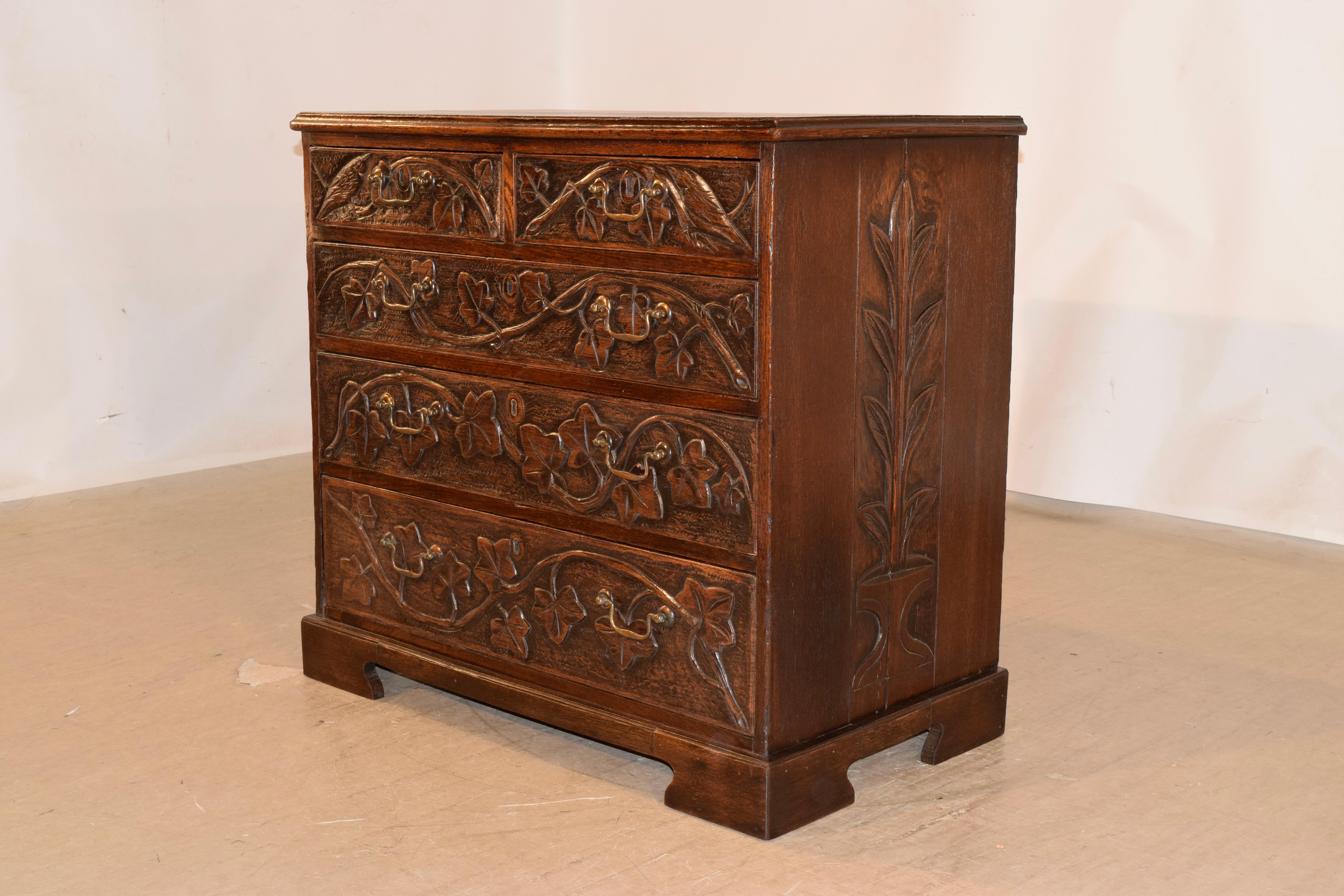 Early 19th Century Carved Chest of Drawers In Good Condition In High Point, NC