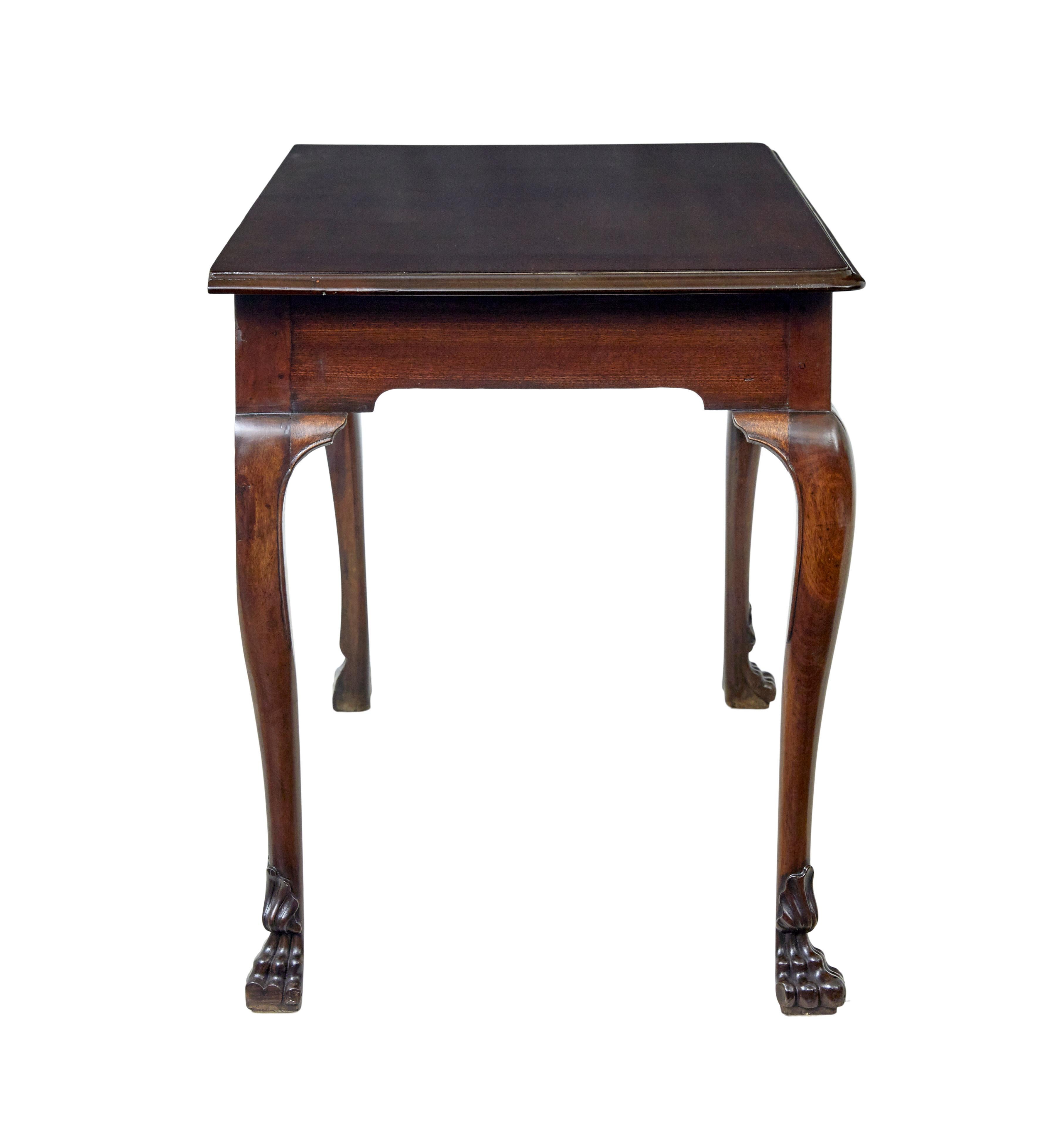 Early 19th century carved Irish serving table In Good Condition For Sale In Debenham, Suffolk