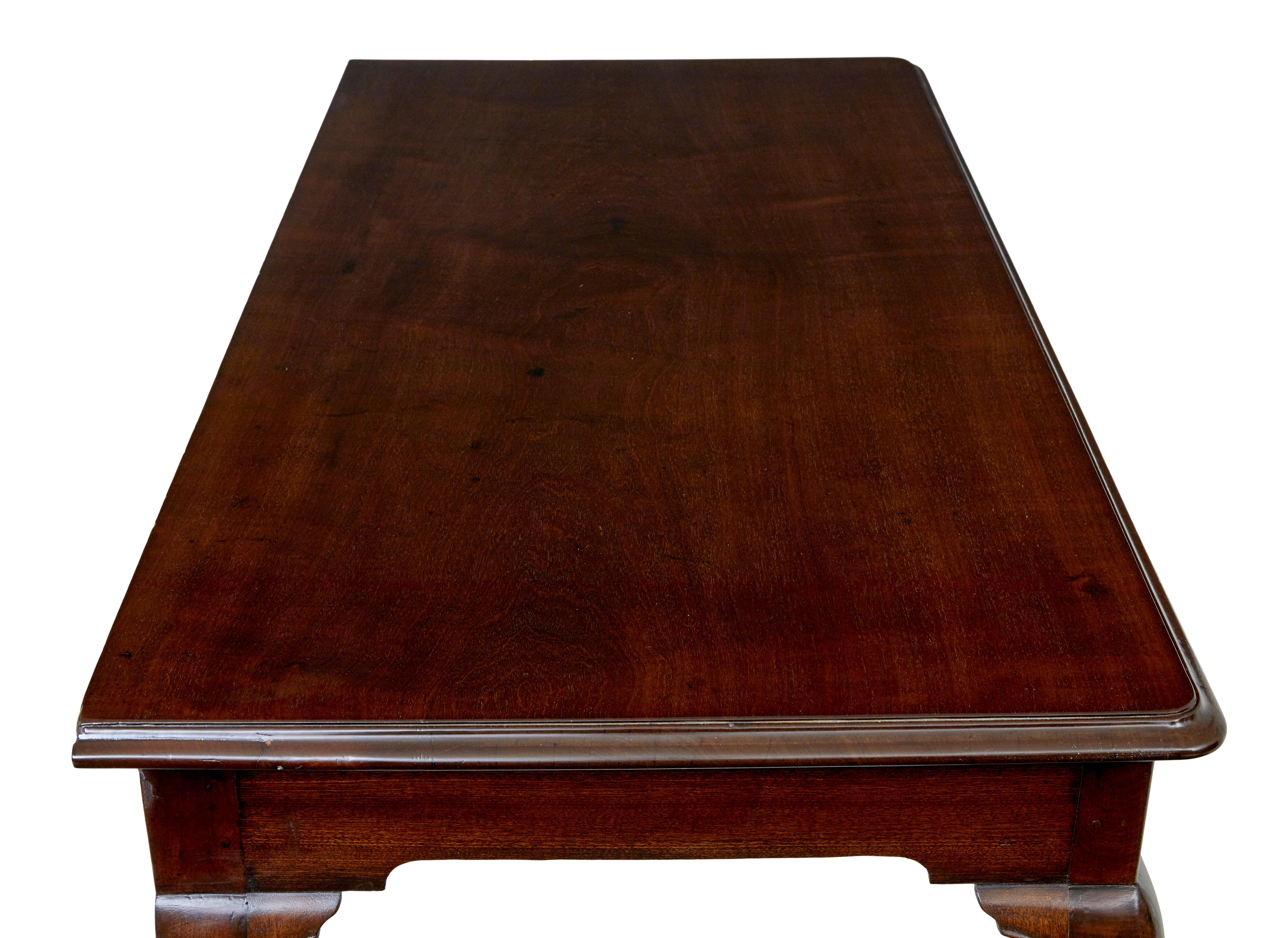19th Century Early 19th century carved Irish serving table For Sale