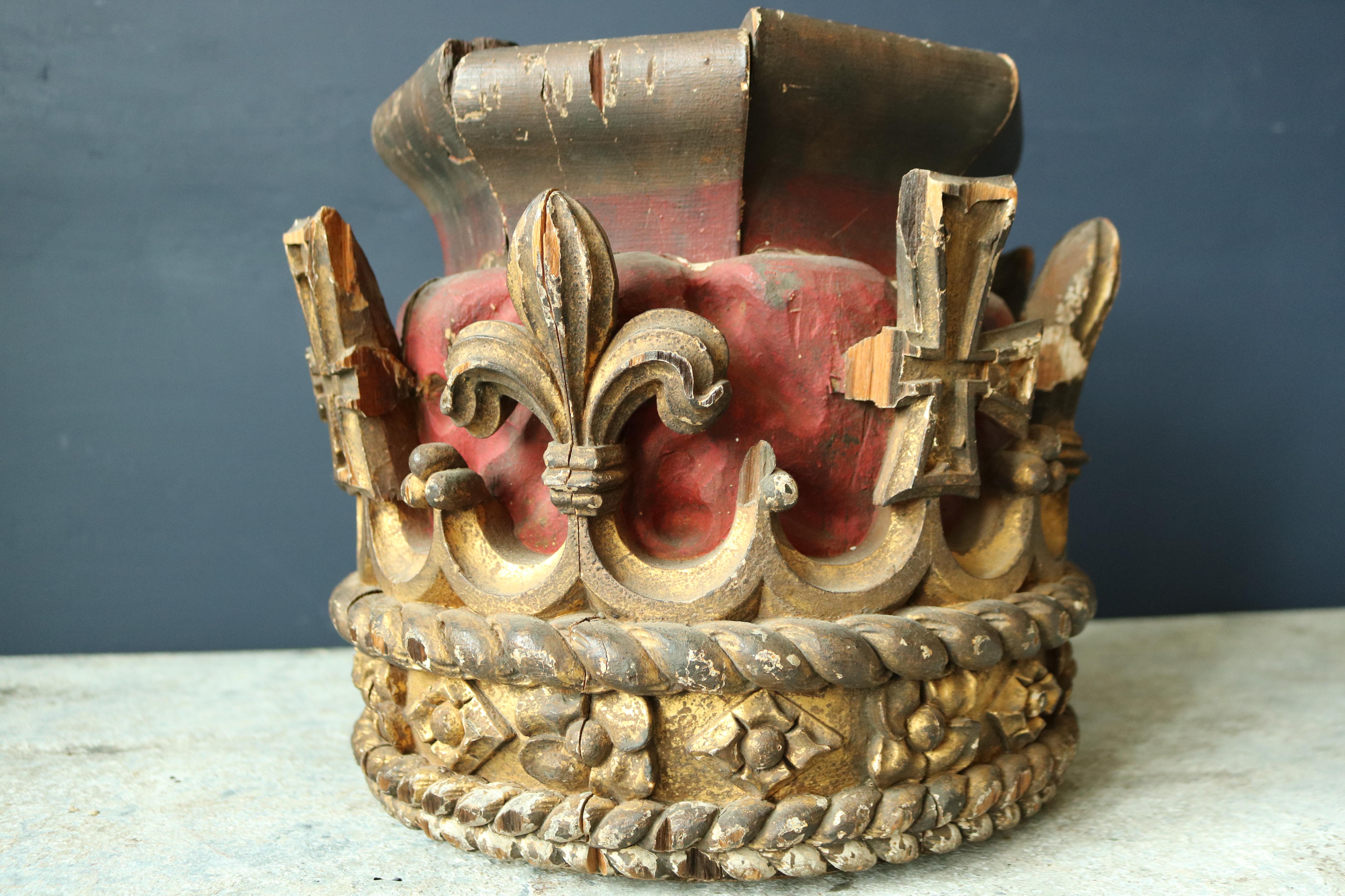 English Early 19th Century Carved & Polychrome Crown
