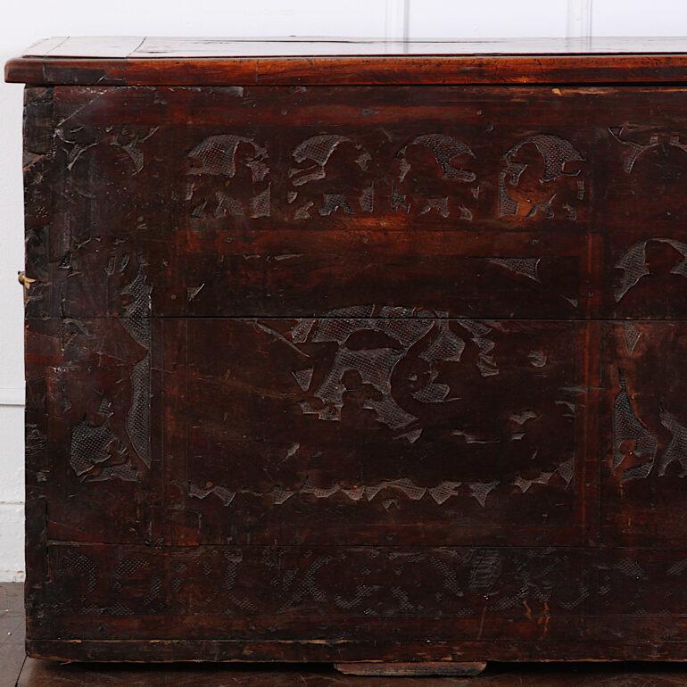 Early 19th Century Carved Walnut Coffer 3