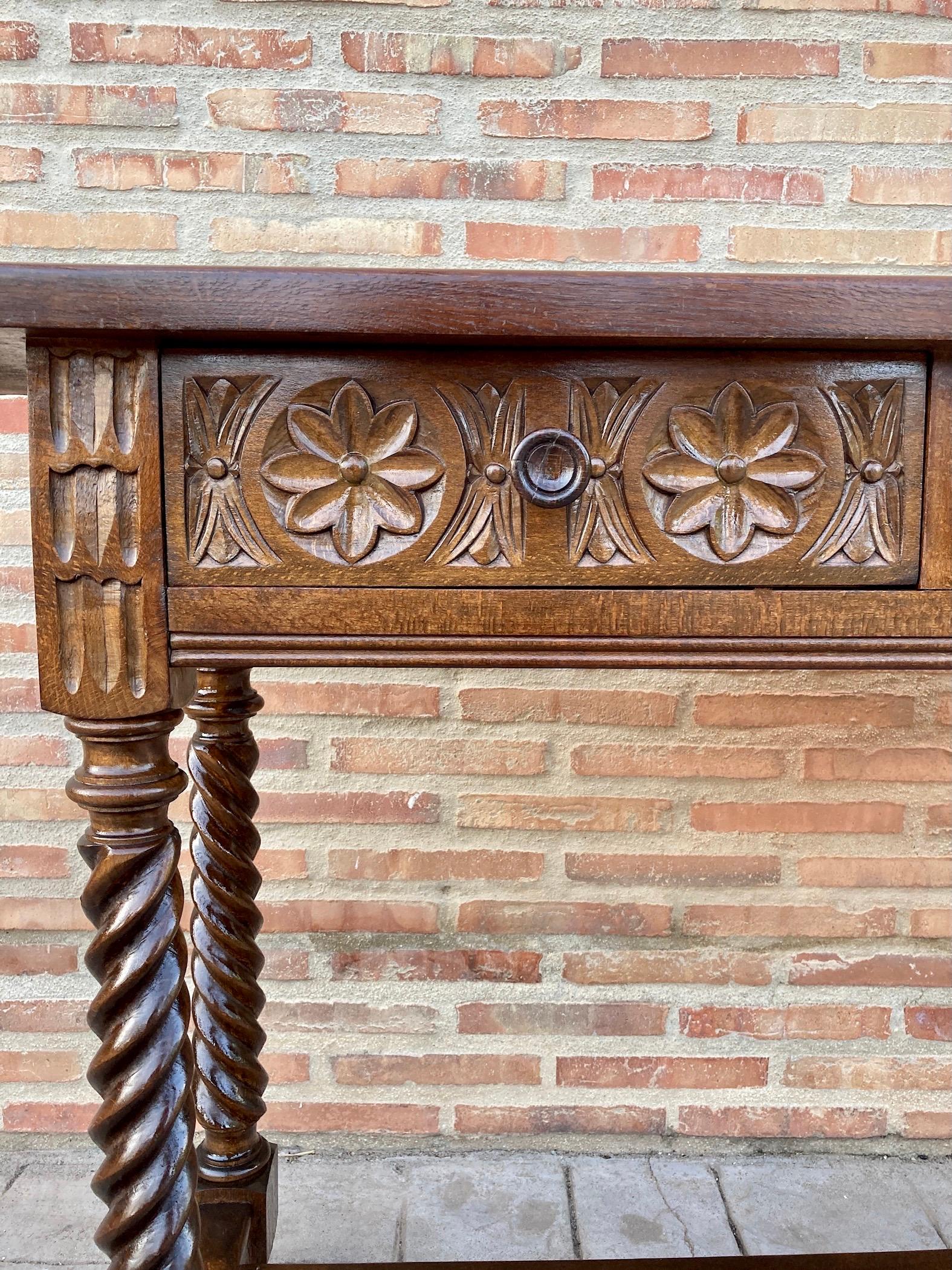 Early 19th Century Carved Walnut Wood Catalan Spanish Console Table 8
