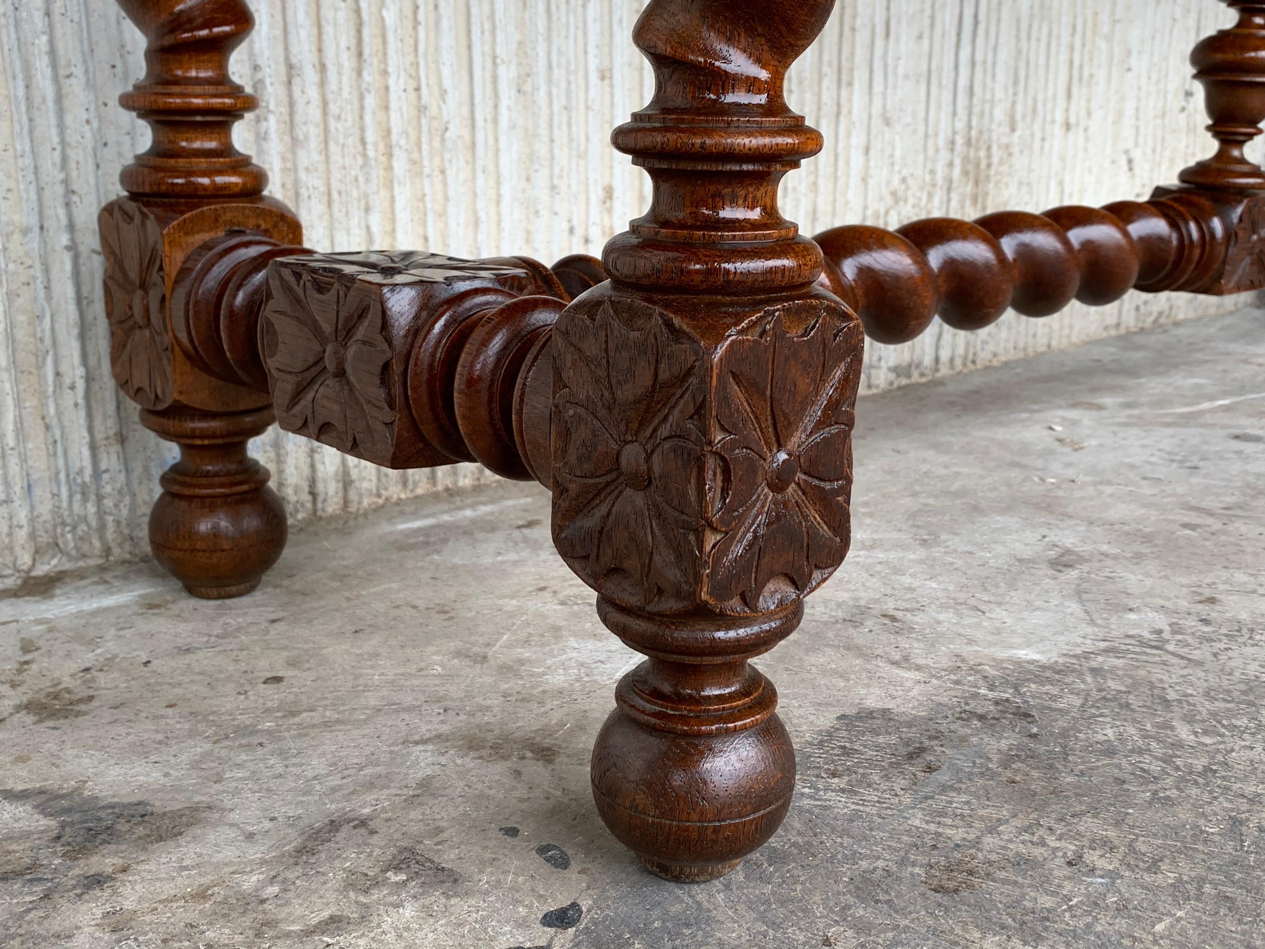 Early 19th Century Carved Walnut Wood Catalan Spanish Console Table 12