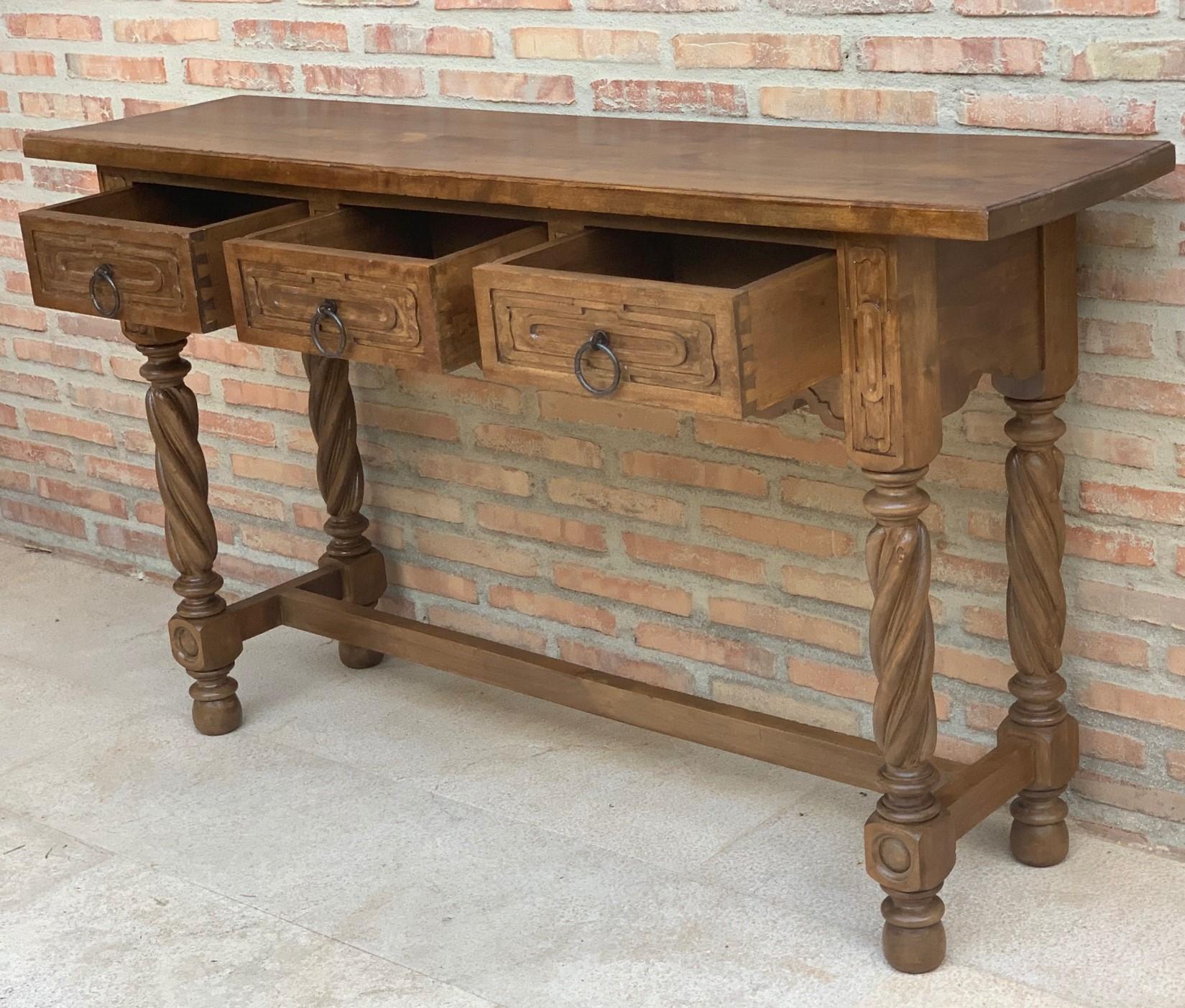 Early 19th Century Carved Walnut Wood Catalan Spanish Console Table 1
