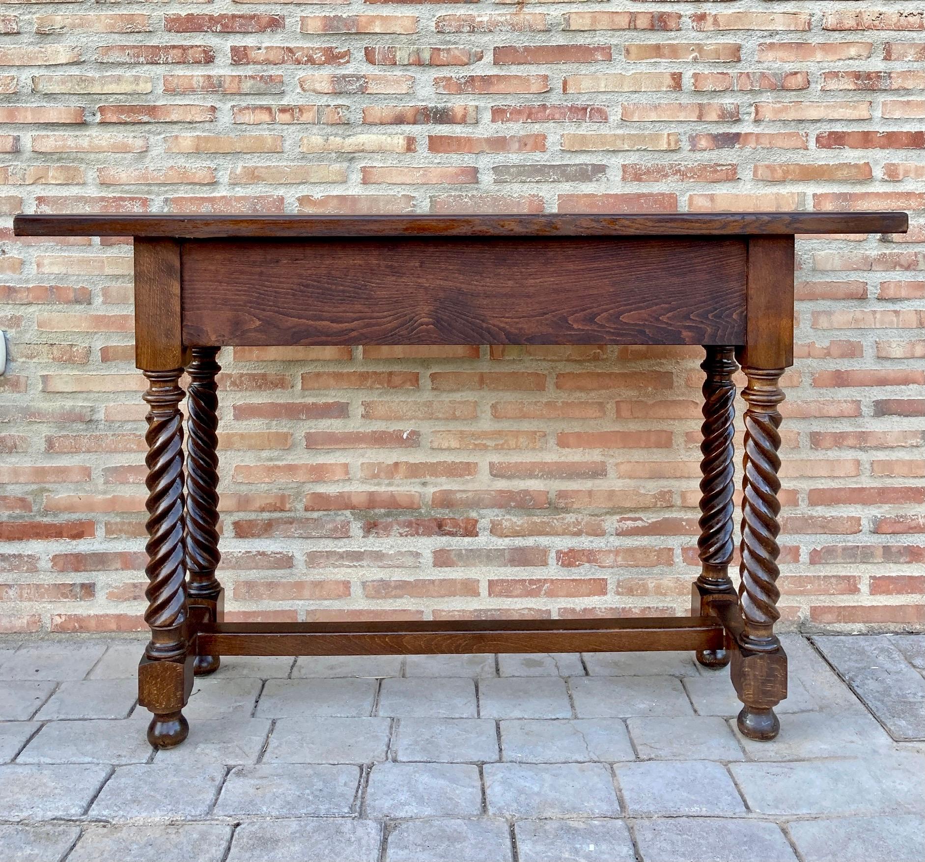Early 19th Century Carved Walnut Wood Catalan Spanish Console Table 2