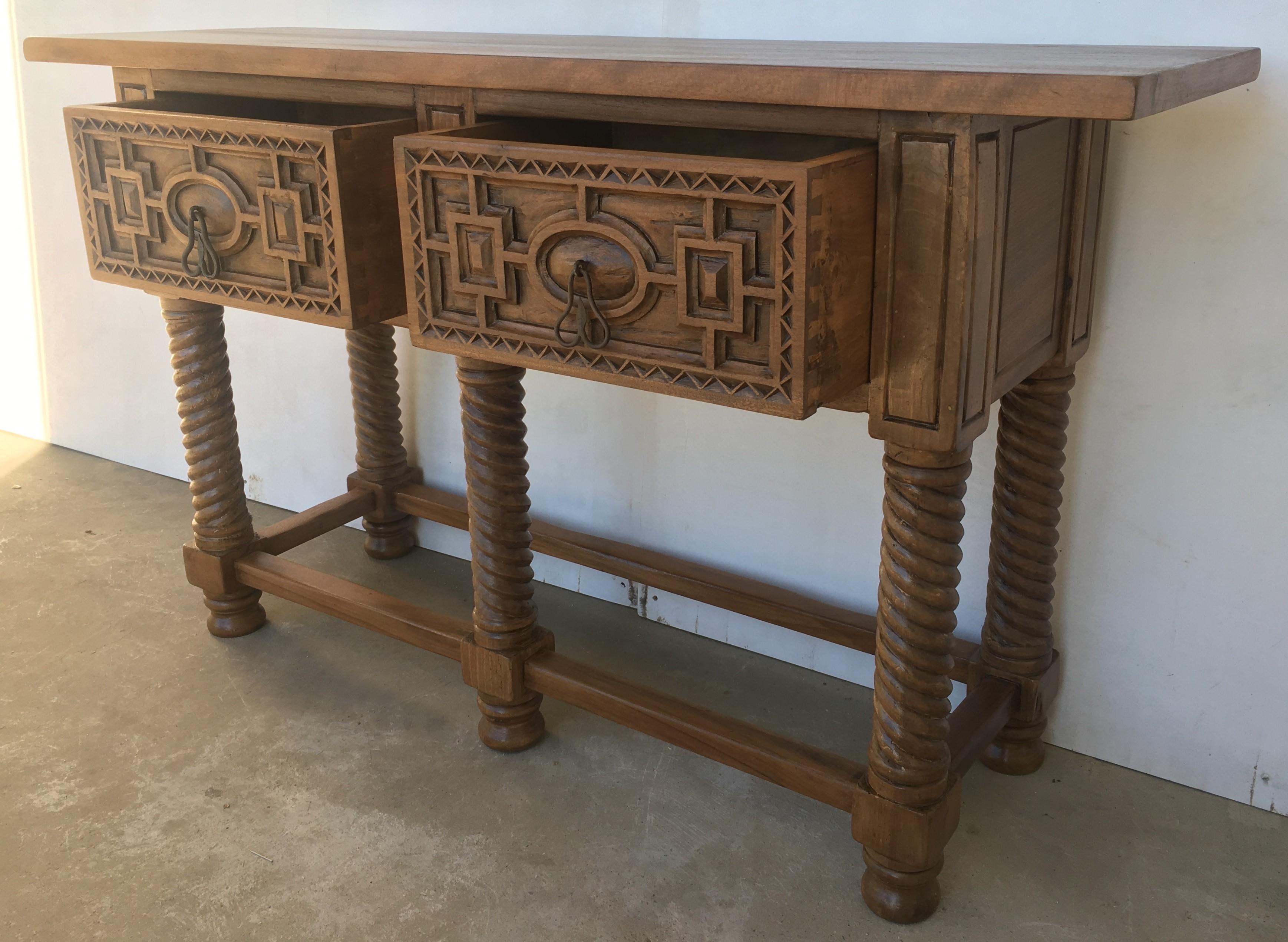 Early 19th Century Carved Walnut Wood Catalan Spanish Console Table 3