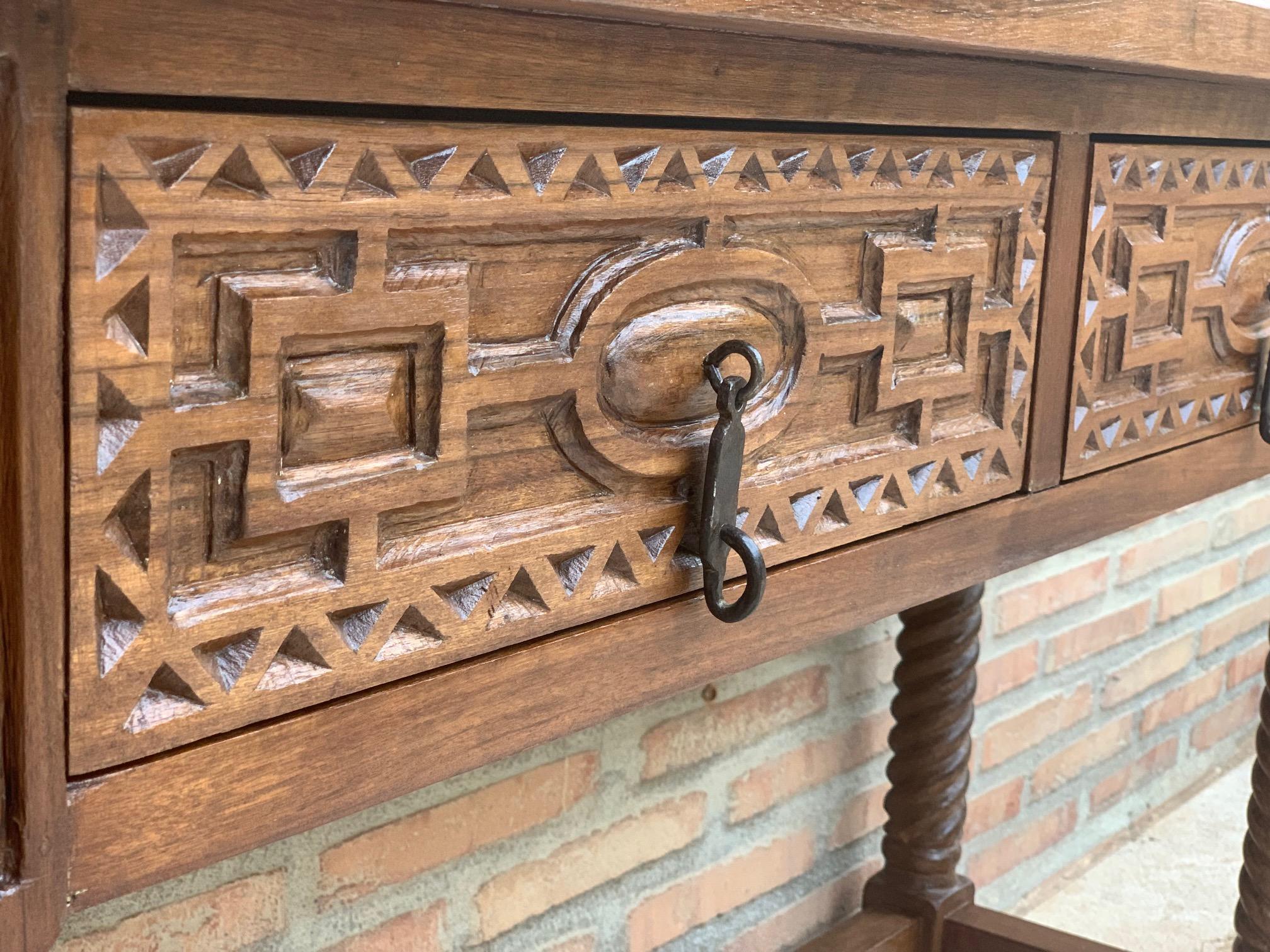 Early 19th Century Carved Walnut Wood Catalan Spanish Console Table 3
