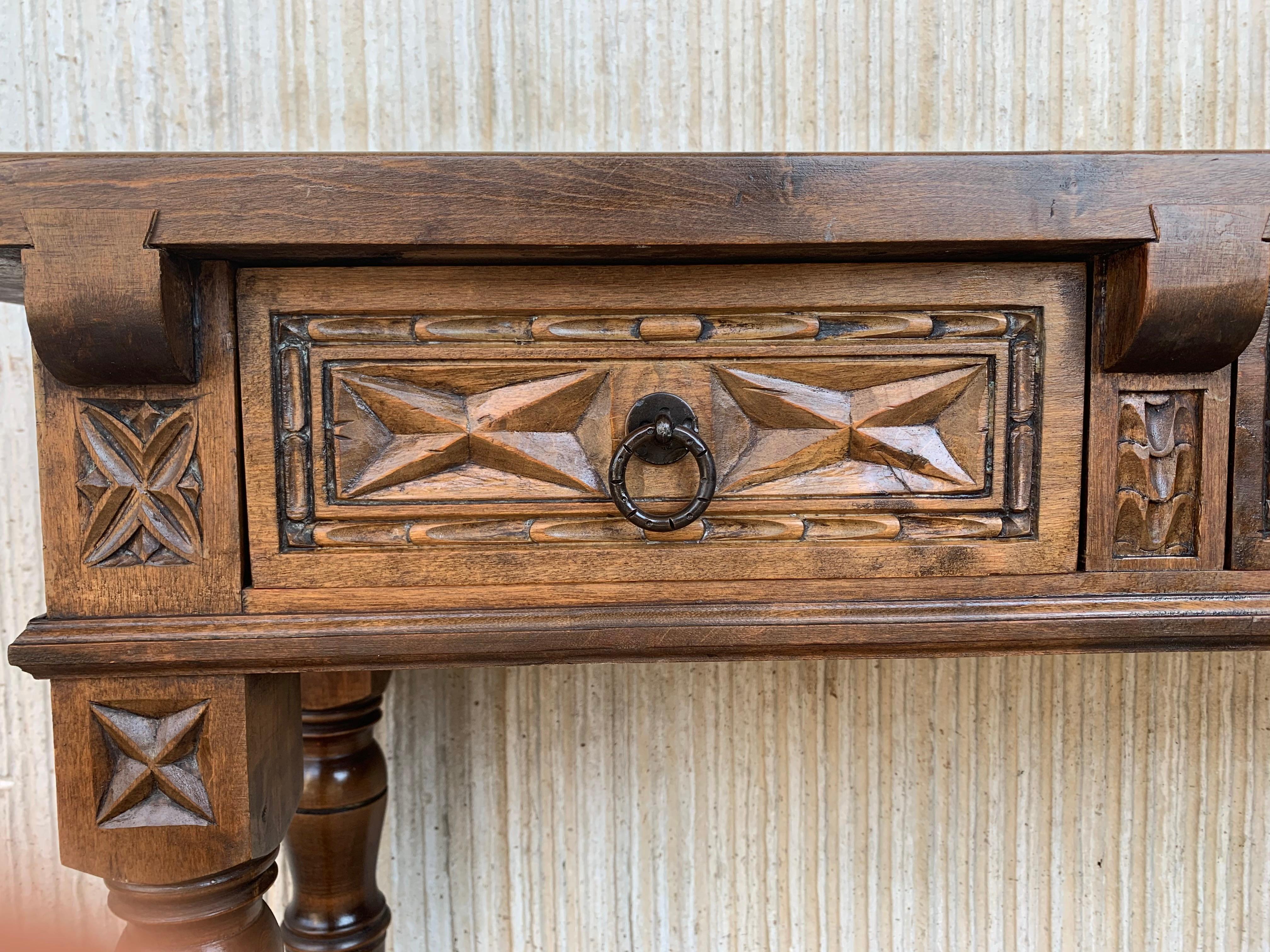 Early 19th Century Carved Walnut Wood Catalan Spanish Console Table 2