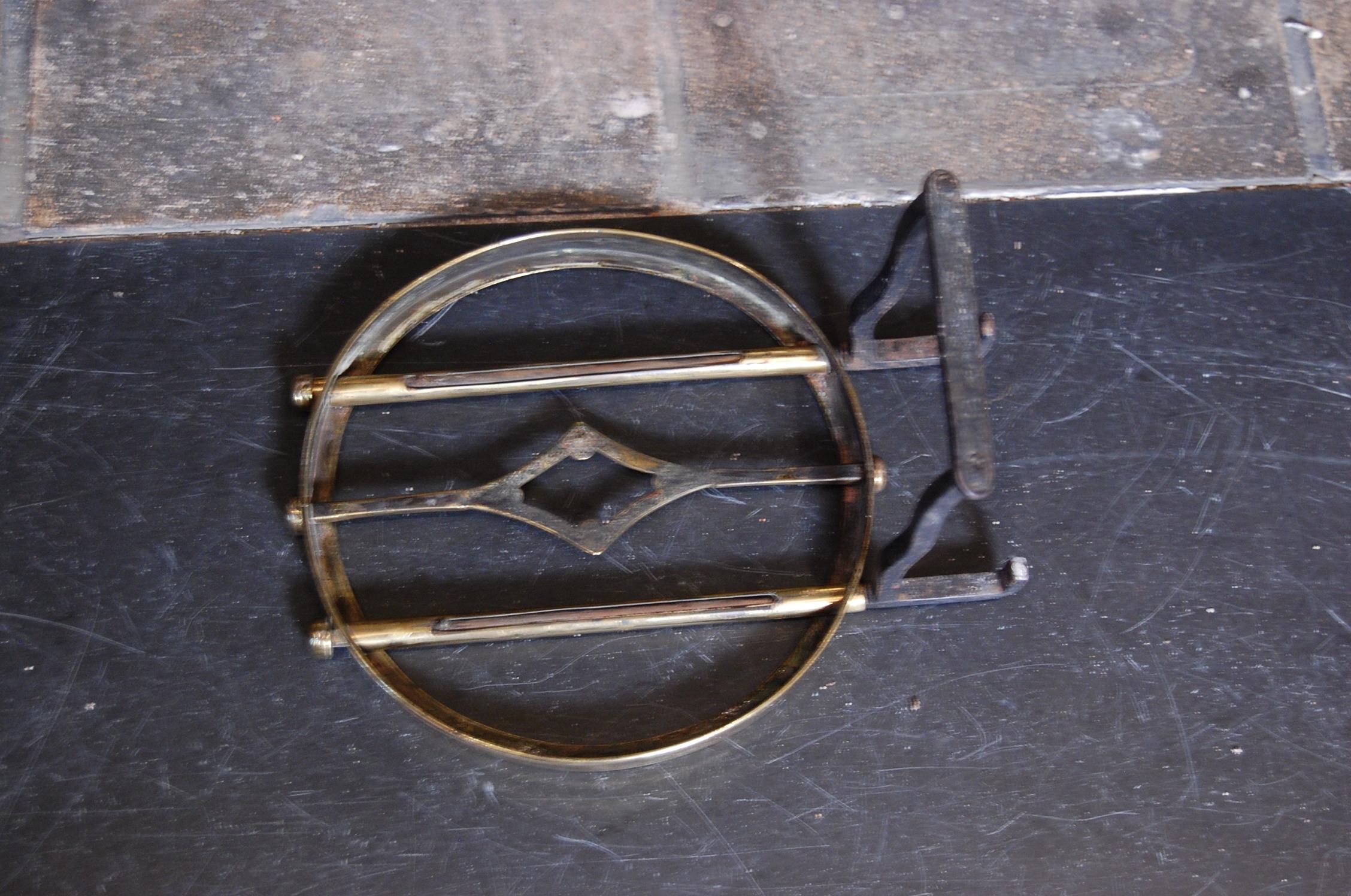 Early 19th Century Cast Iron and Brass Fireplace Insert For Sale 10