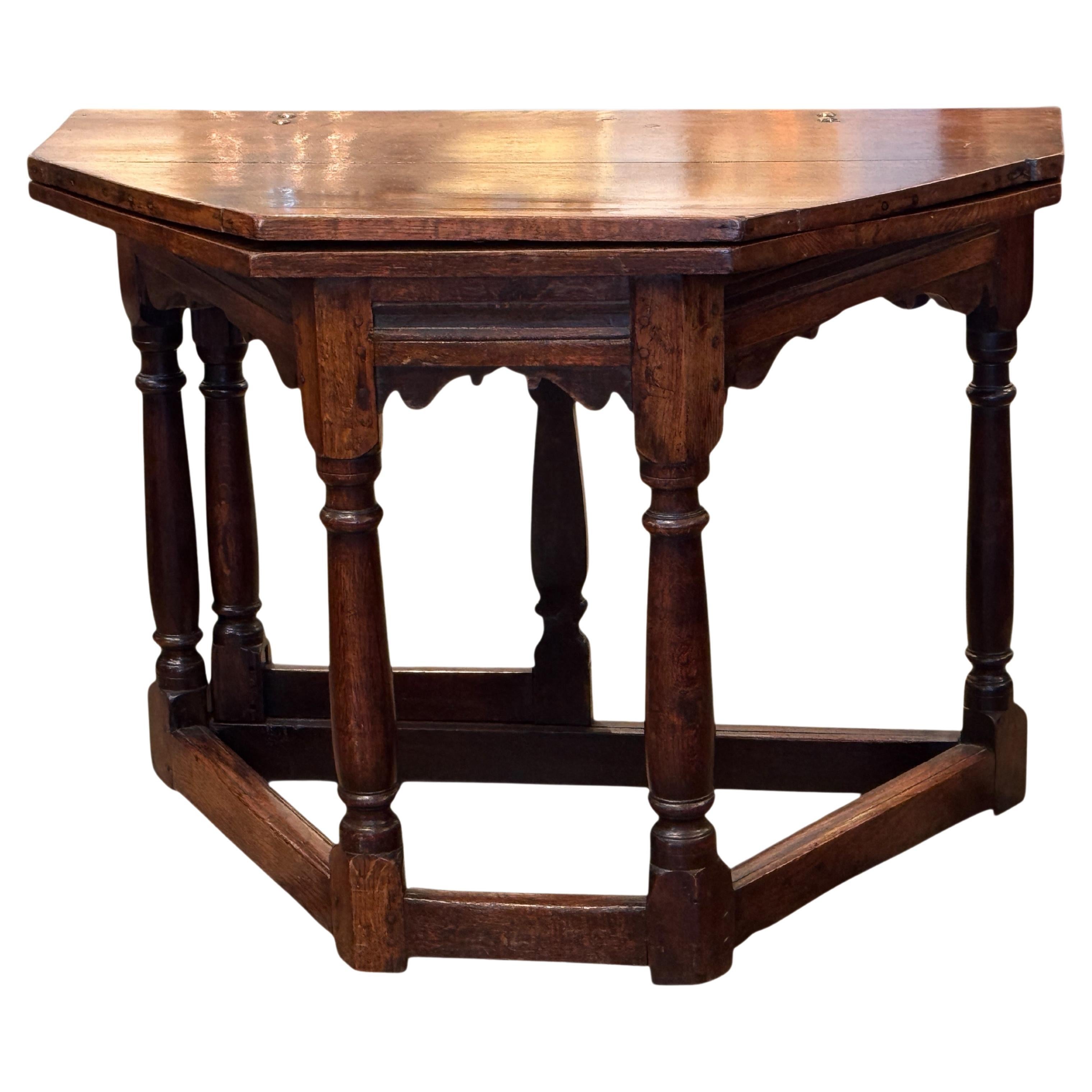 Early 19th Century Charles II Oak Gate-Leg Table For Sale