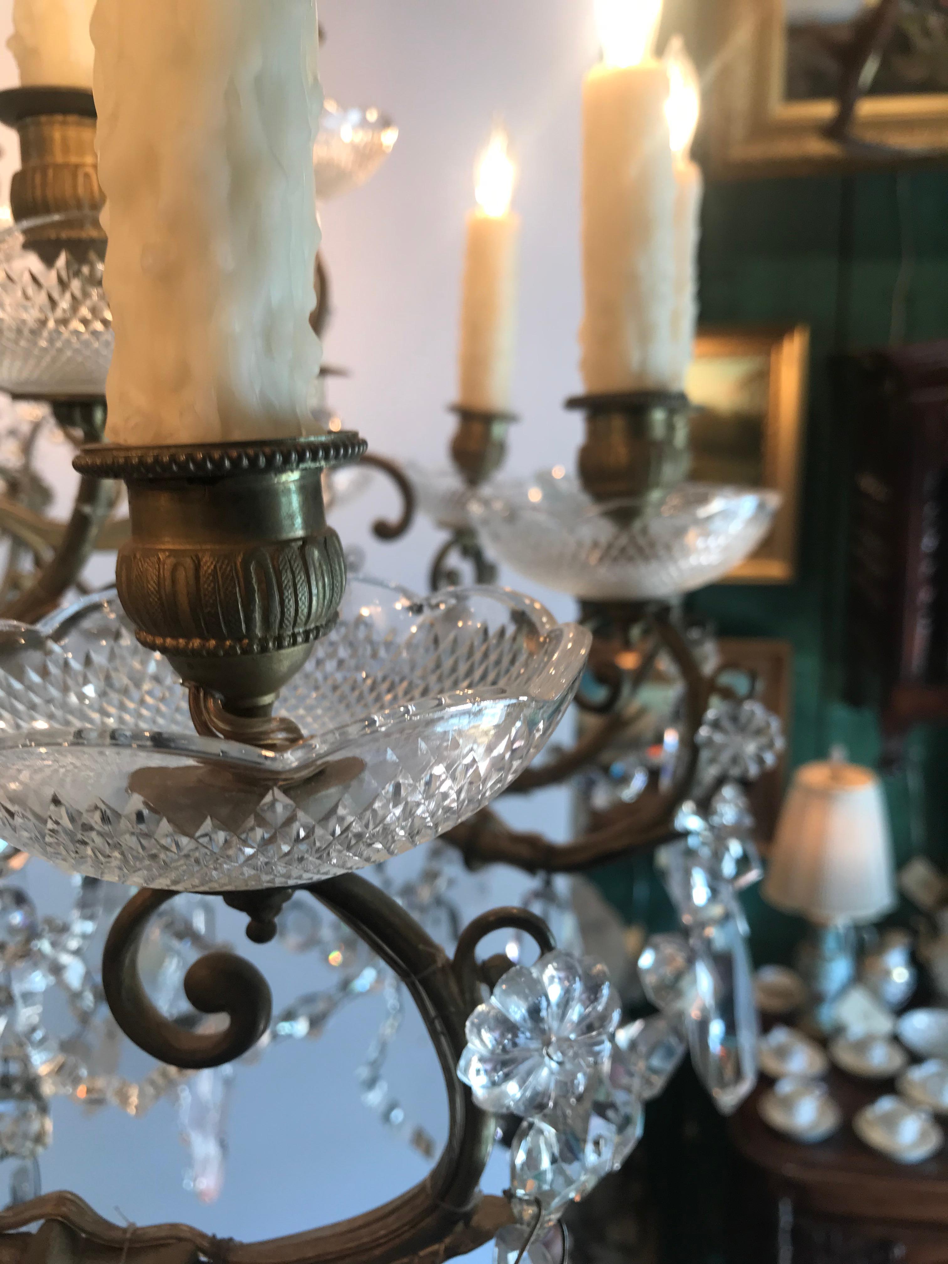 Charles X, XIXe siècle  Plafonnier lustre à 32 lumières en cristal ancien Los Angeles en vente 6