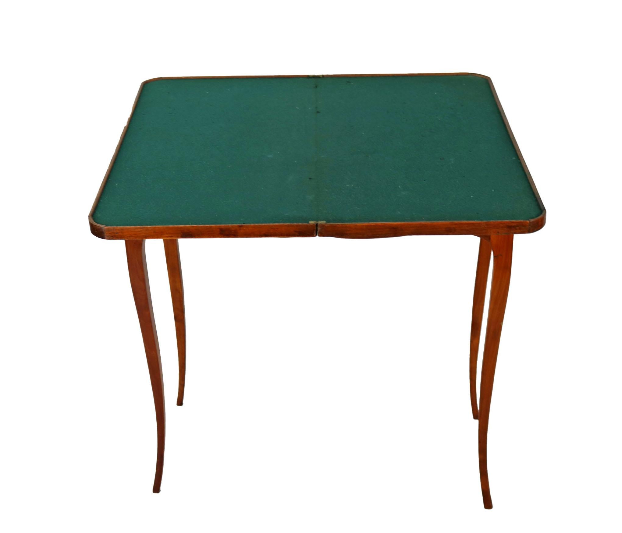 Mid-19th Century Early 19th Century Cherry And Walnut Card Table For Sale